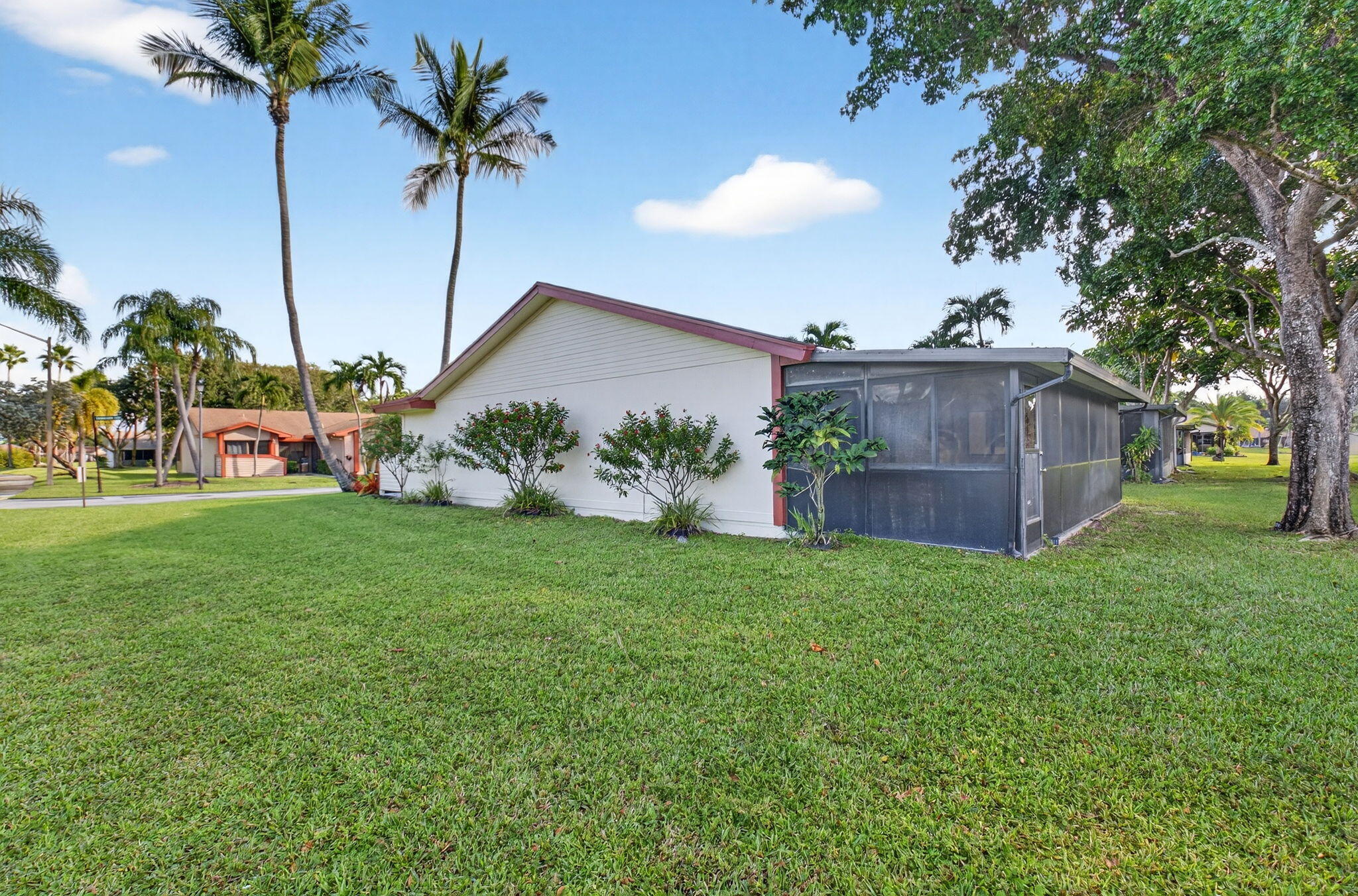 29 Fawlkland Circle Property Photo 23