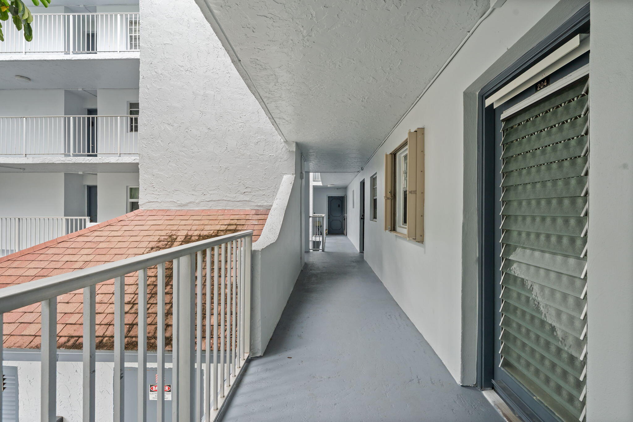 9470 Live Oak Place 204 Property Photo 8