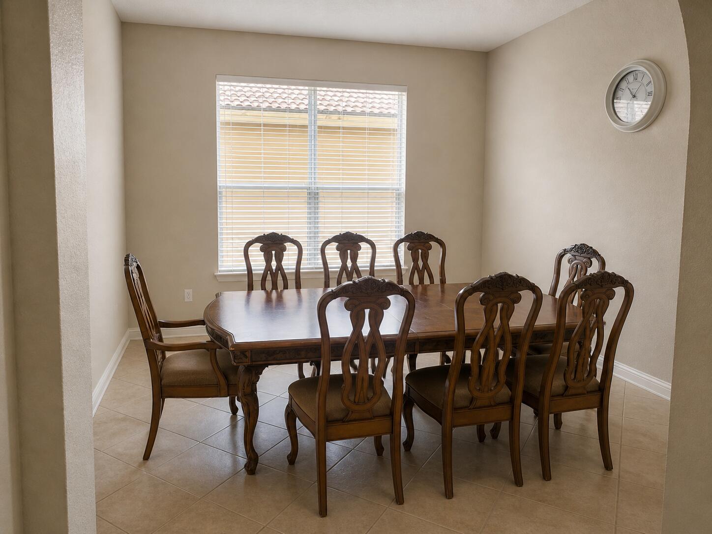 3945 Torres Circle Property Photo 6