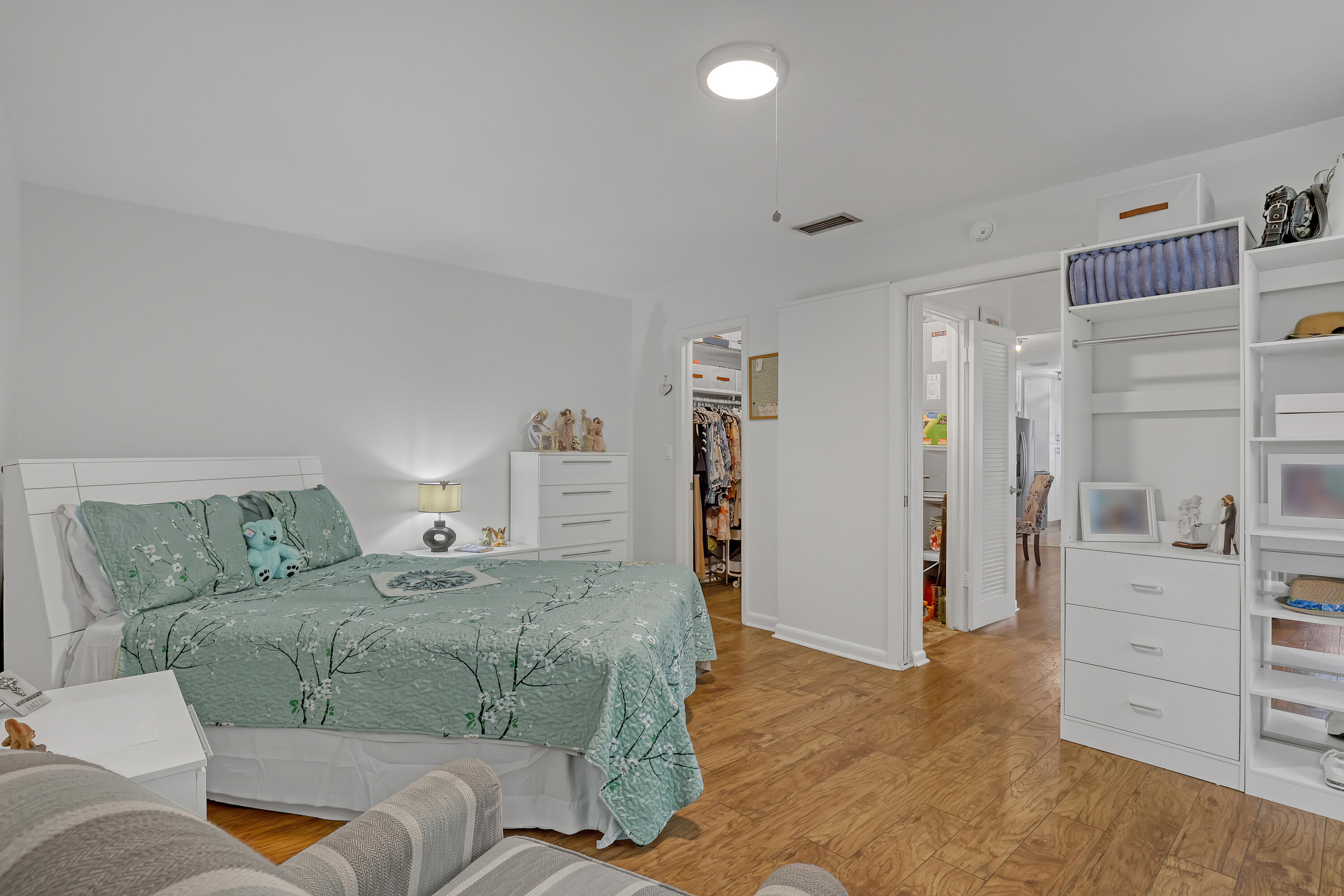 245 Main Boulevard B Property Photo 16