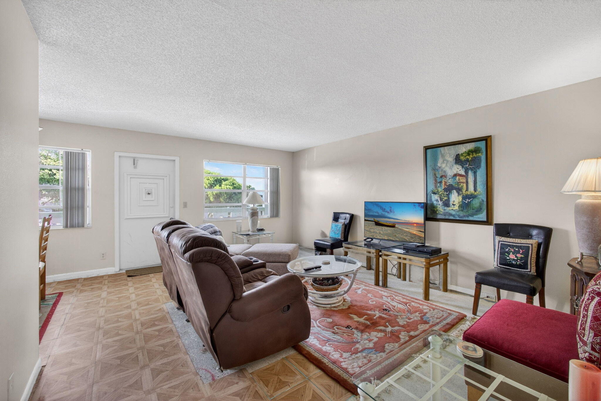 348 Wellington H Property Photo 10