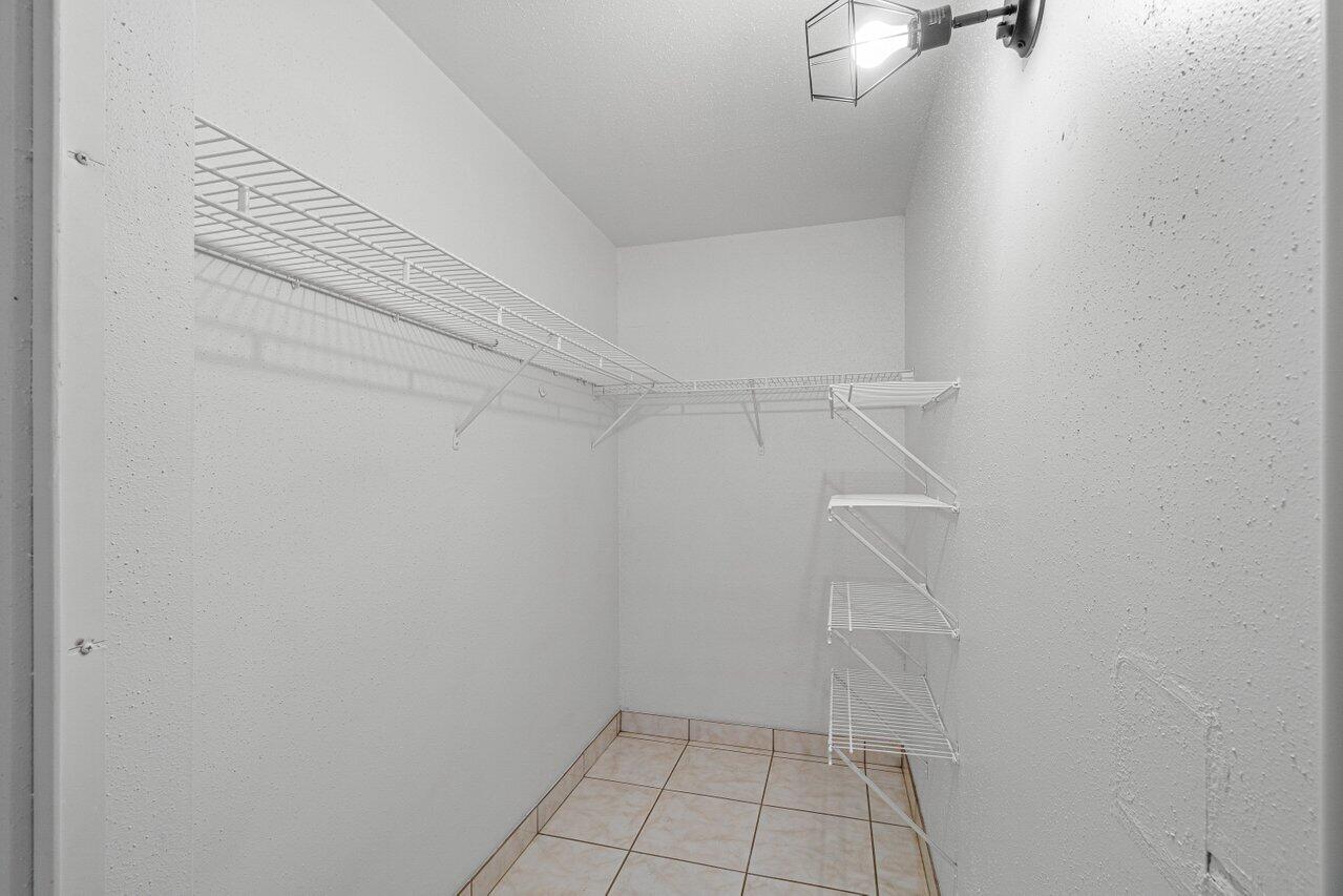 260 Brittany F Property Photo 17