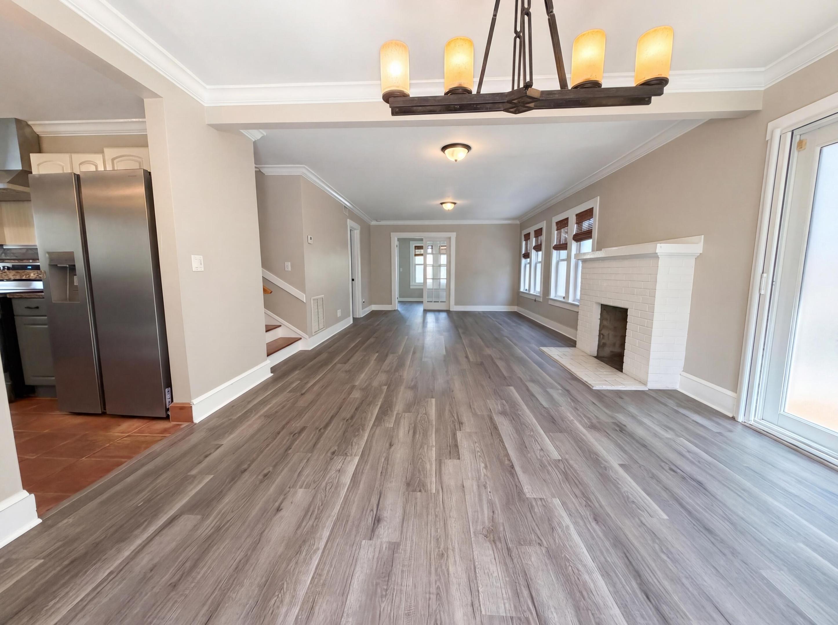 207 S Ocean Breeze Property Photo 3