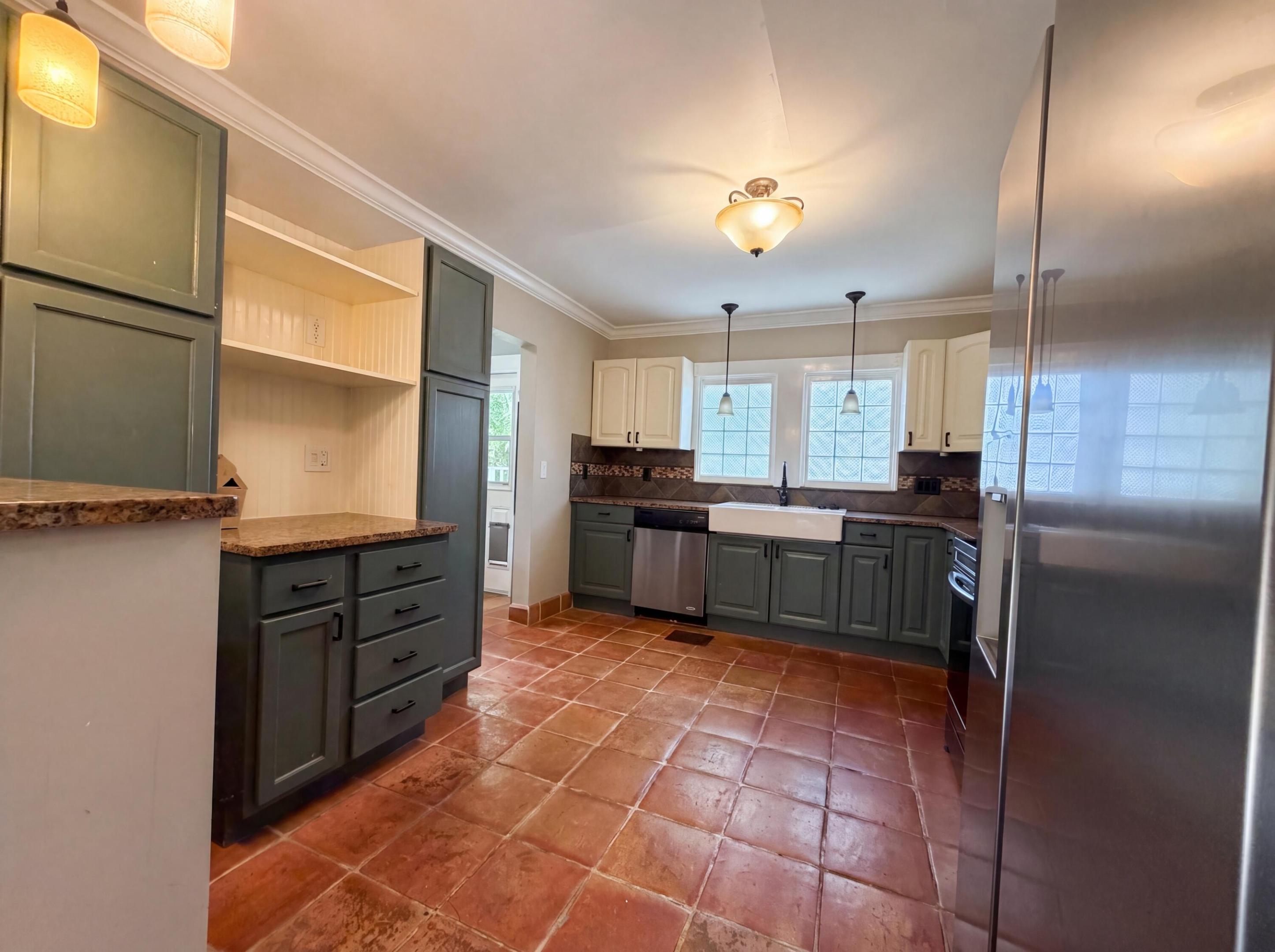 207 S Ocean Breeze Property Photo 8
