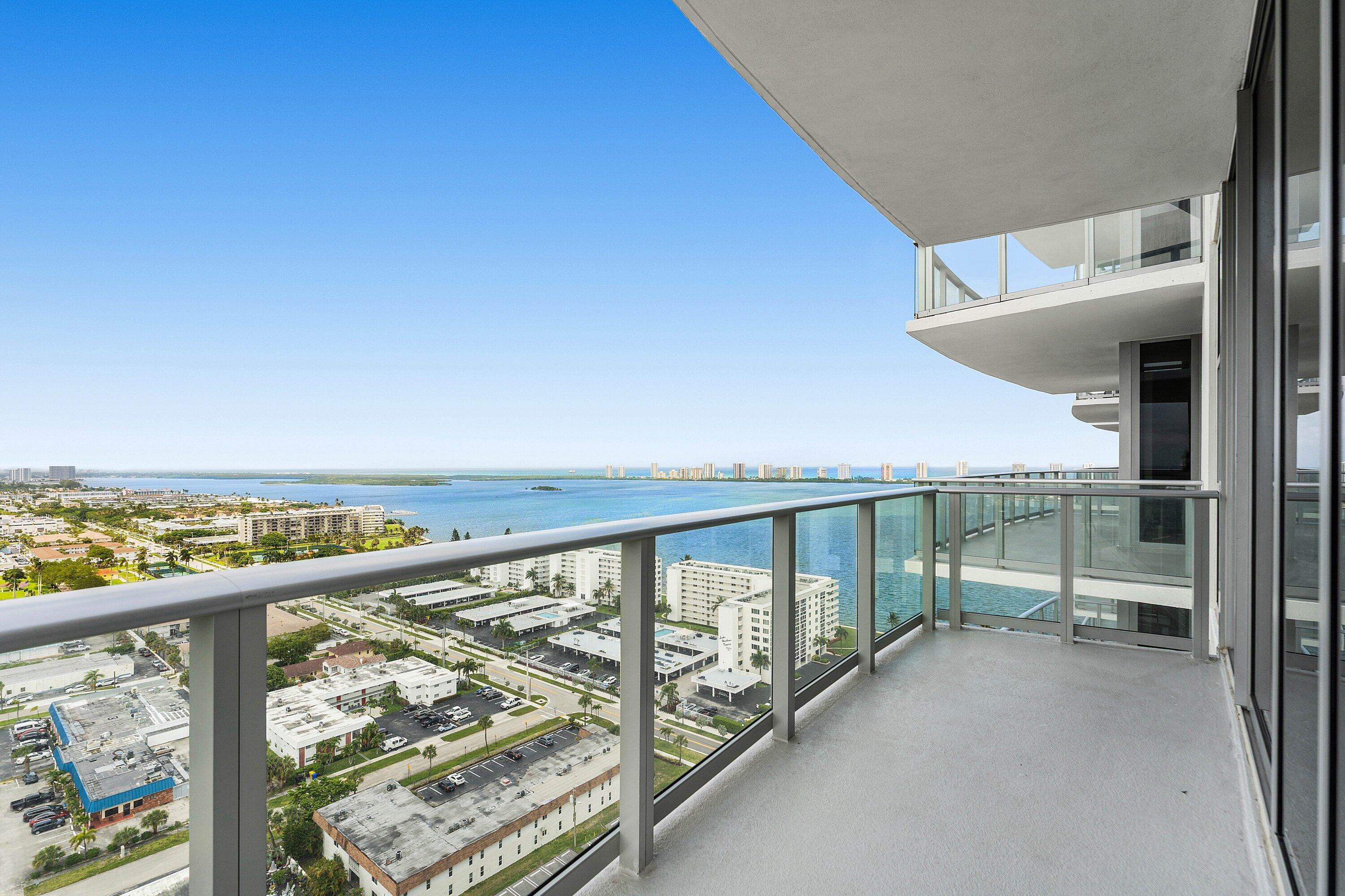 220 Lake Shore Drive 2123 Property Photo 3