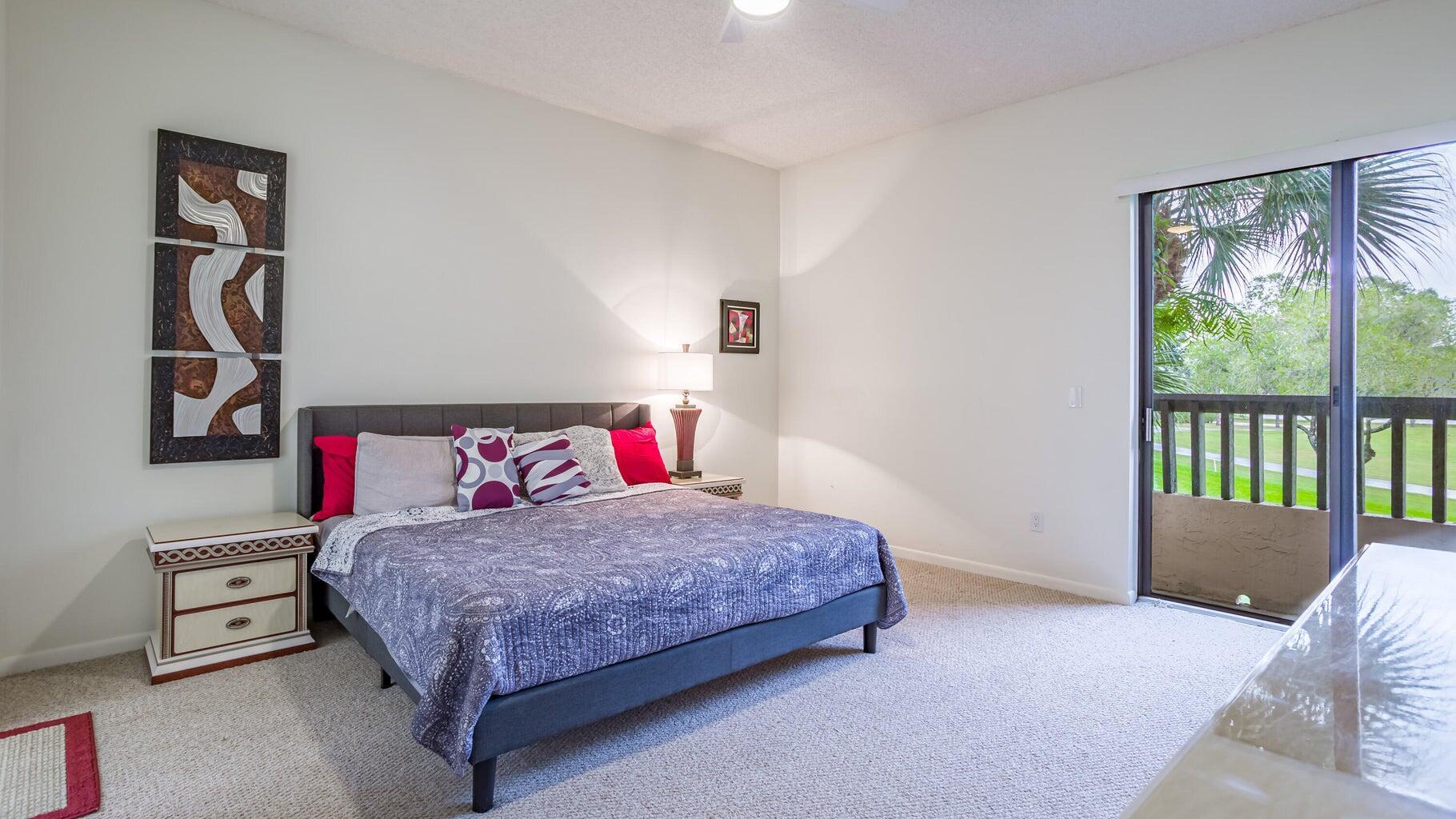 7460 La Paz Boulevard 208 Property Photo 11