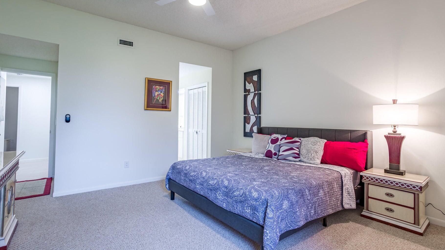 7460 La Paz Boulevard 208 Property Photo 12