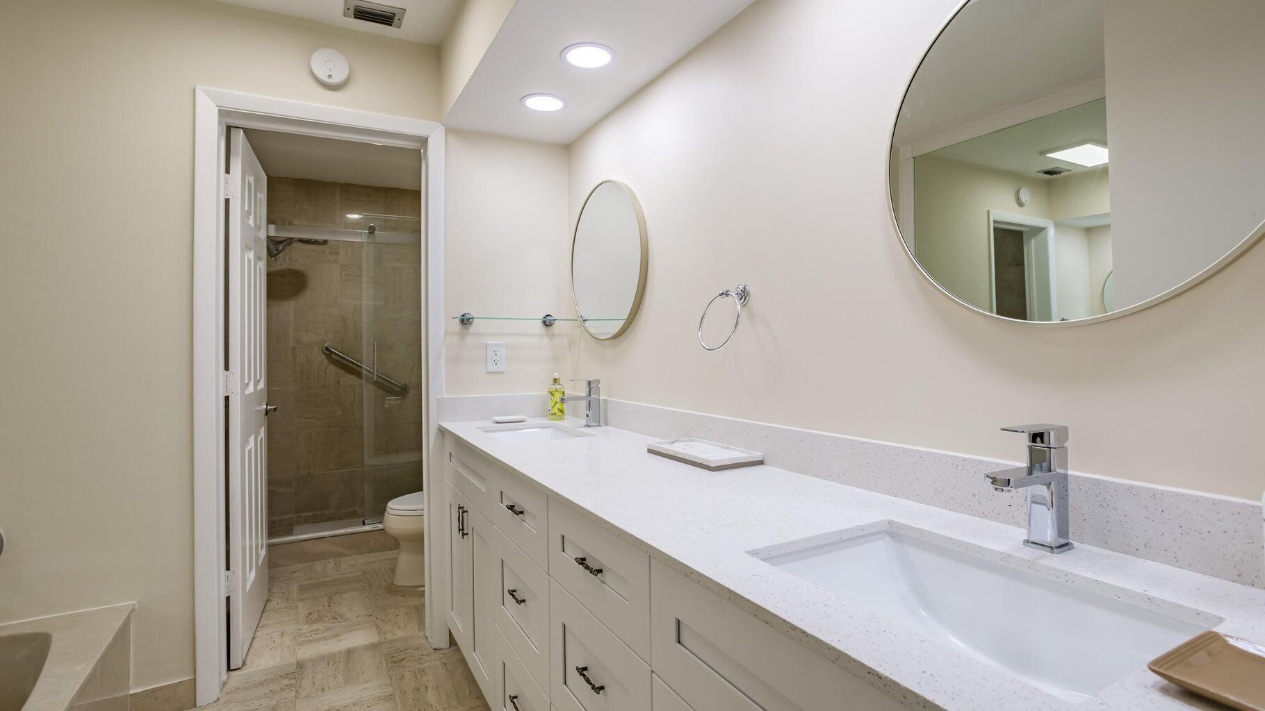 7460 La Paz Boulevard 208 Property Photo 15