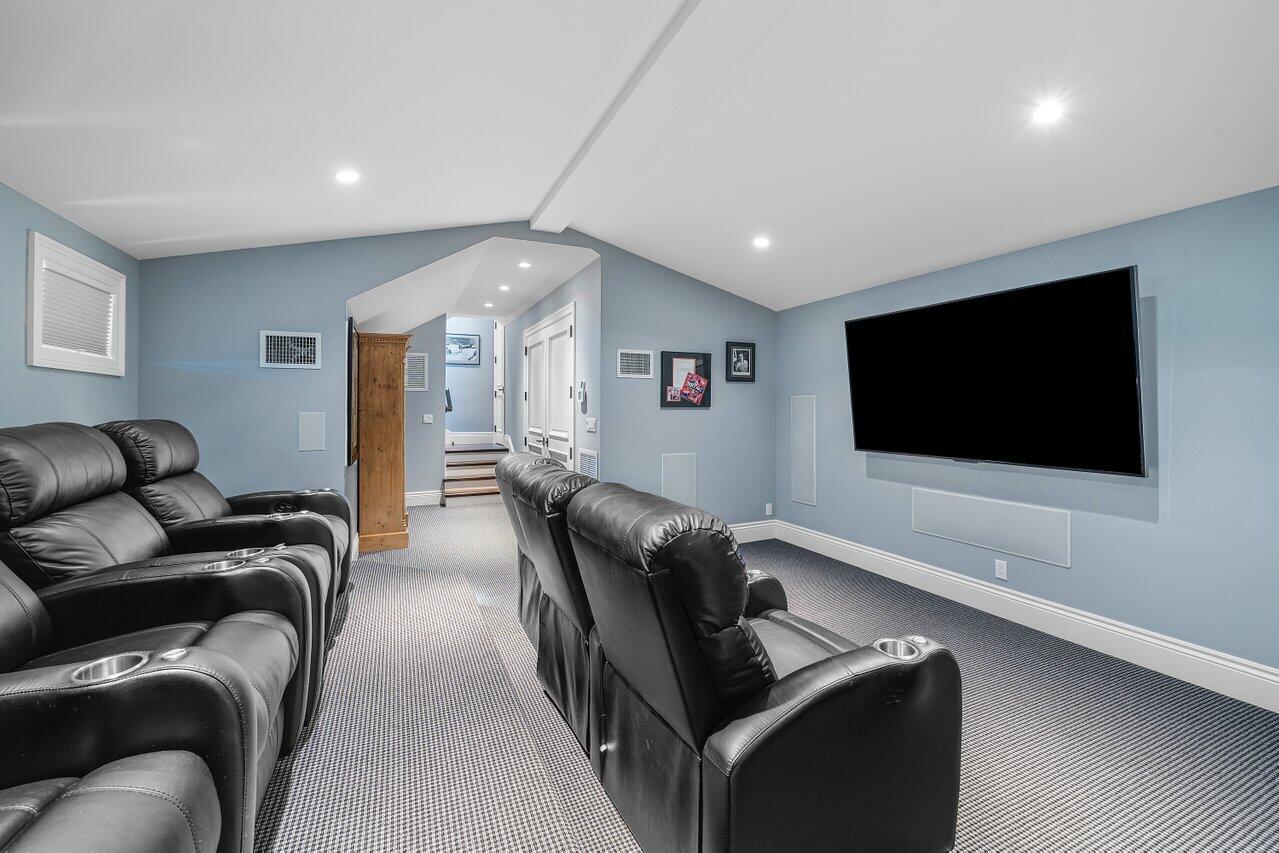 103 Quayside Drive Property Photo 43