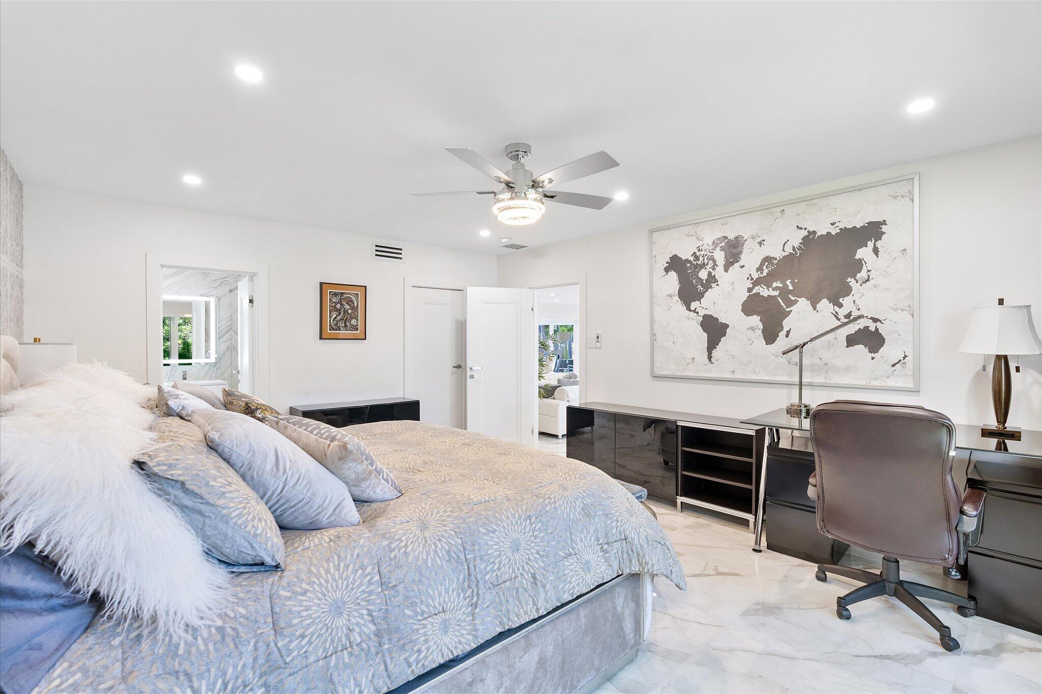 207 Royal Palm Drive Property Photo 44
