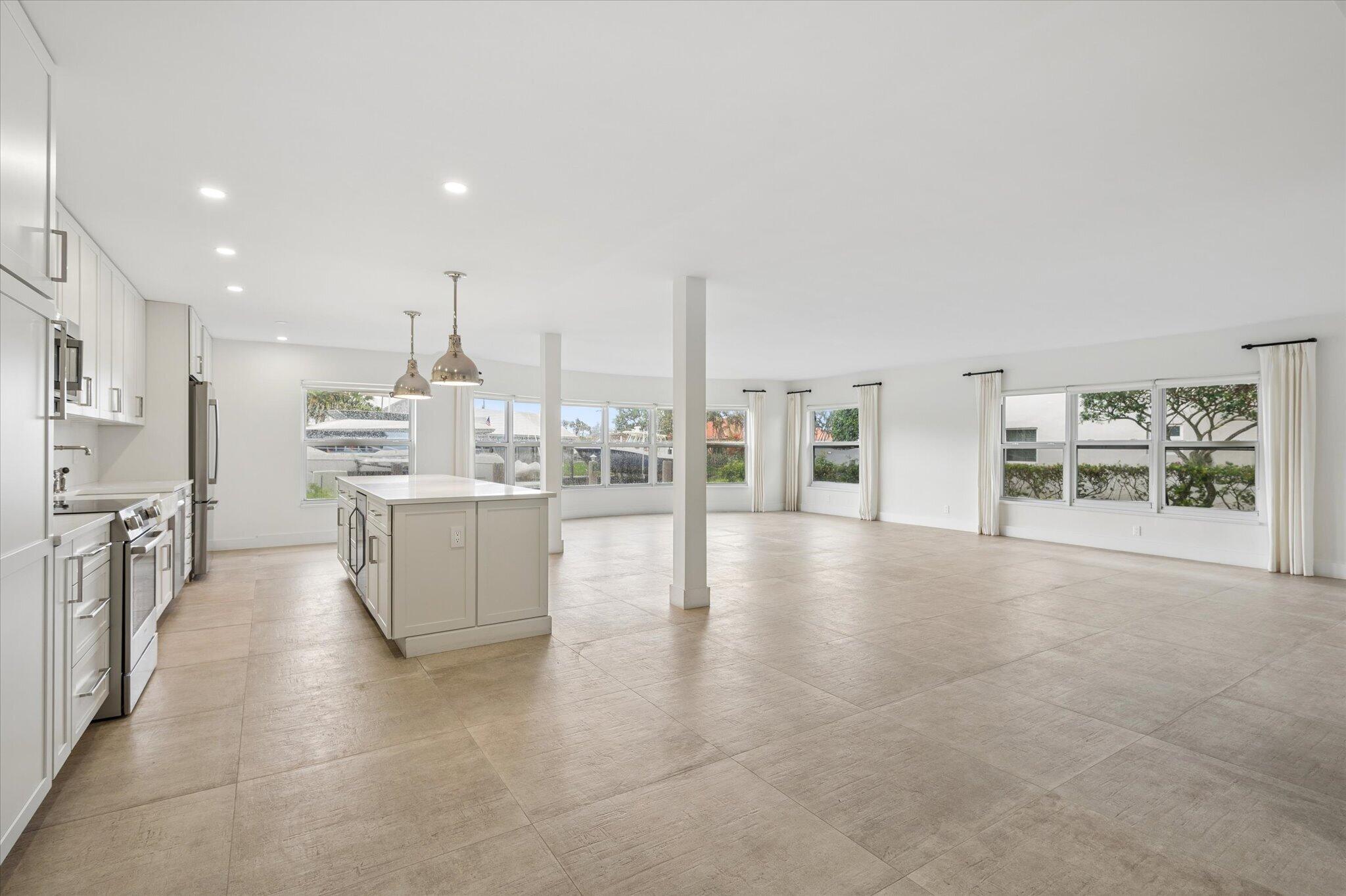 5100 Bayview Drive 106