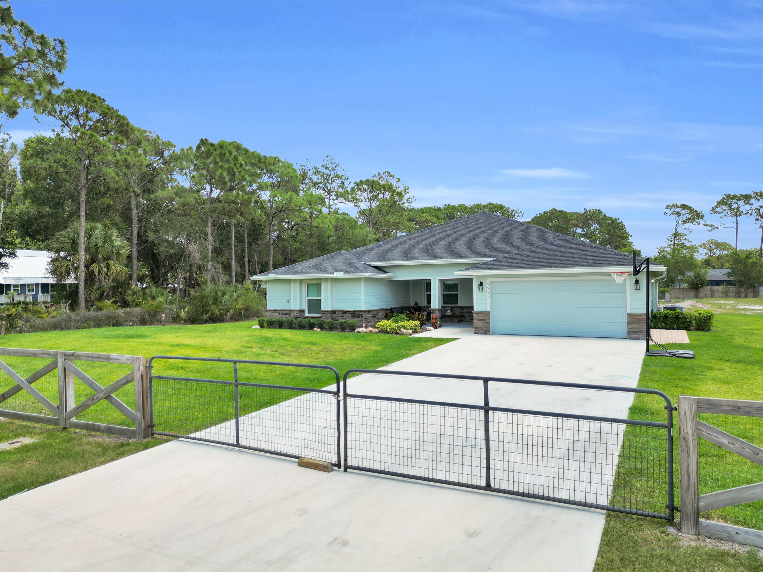 5566 Pinetree Drive