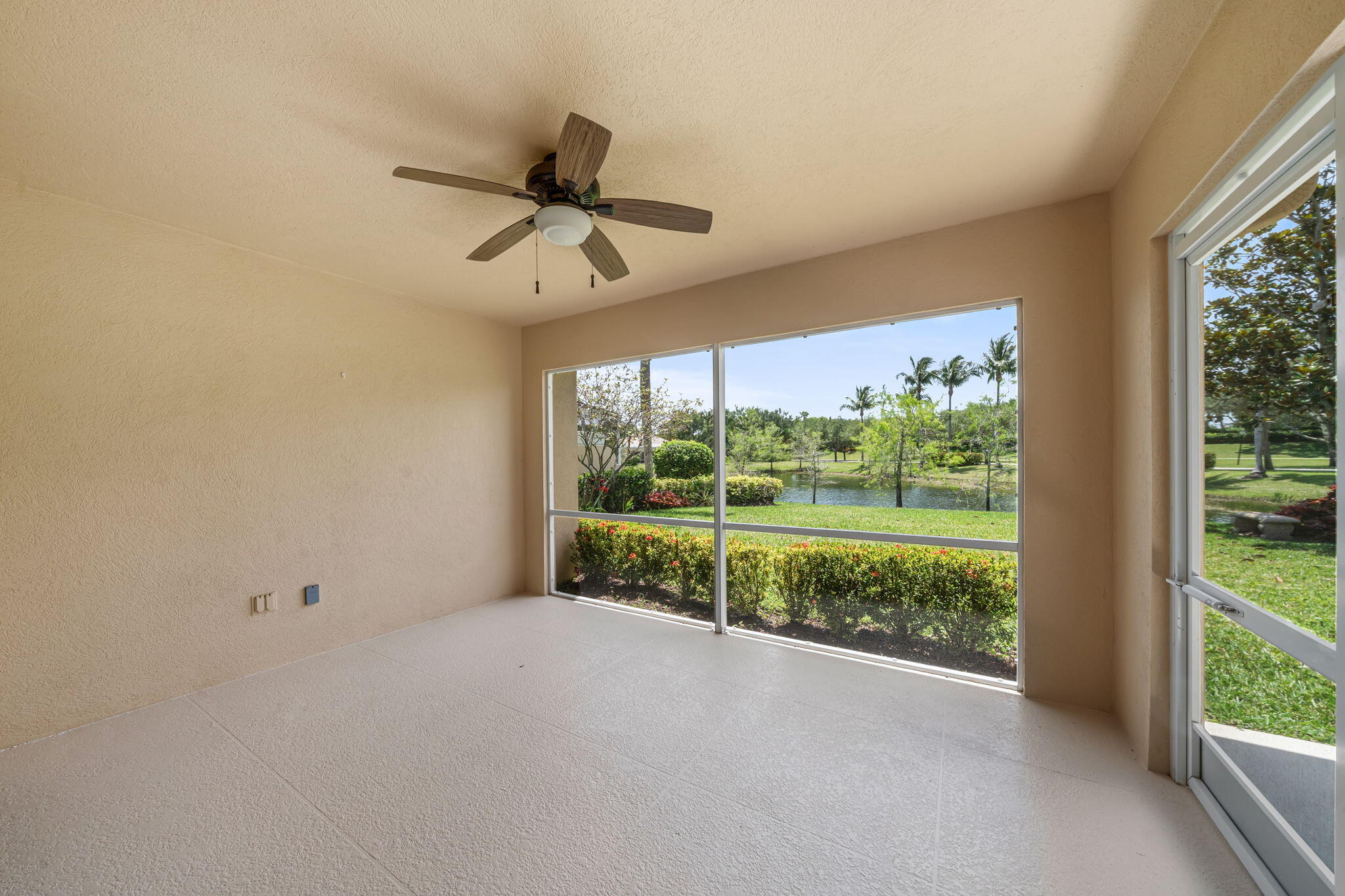 3214 Verdmont Lane Property Photo 4