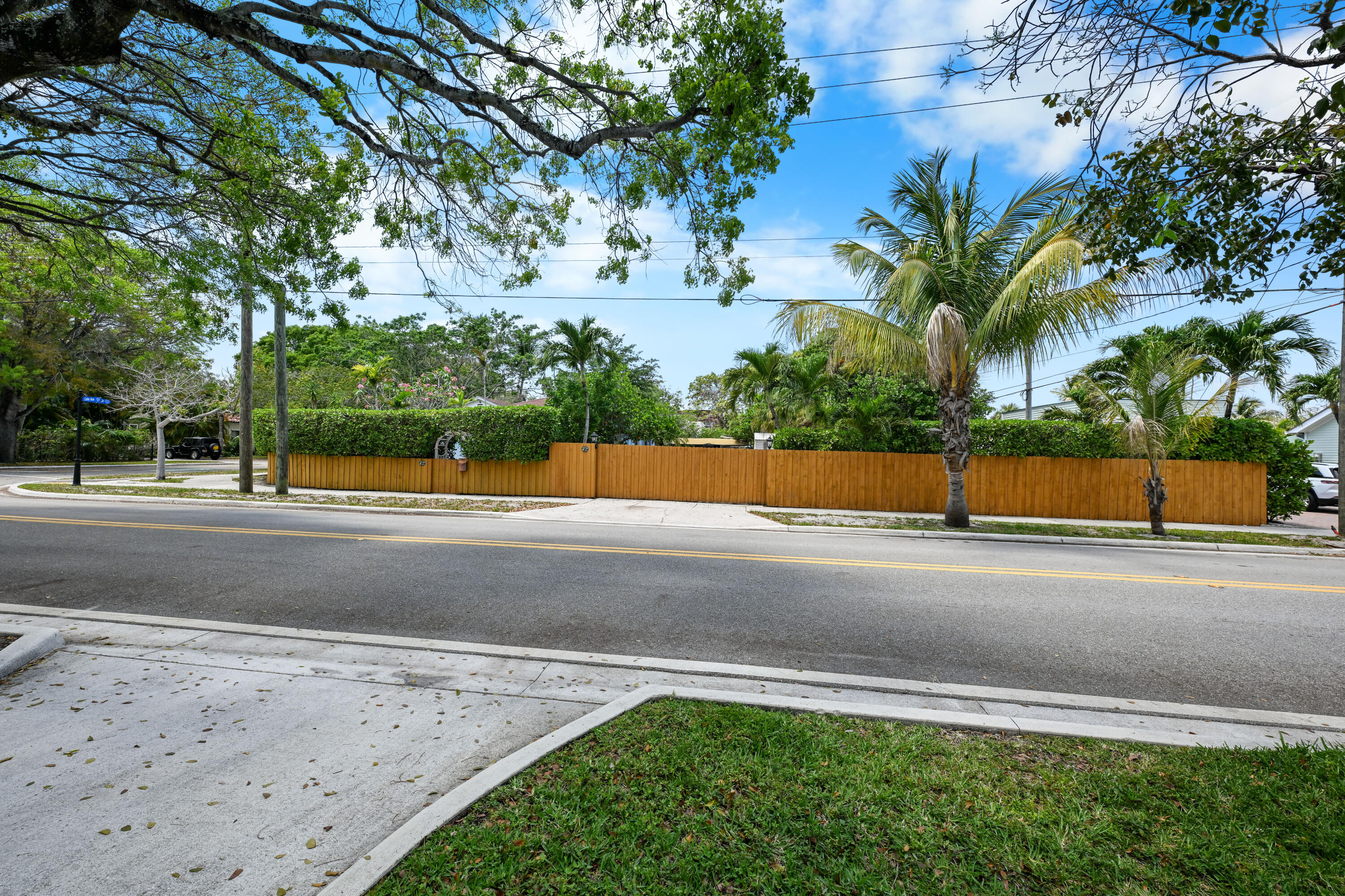 1915 Lake Avenue Property Photo 38