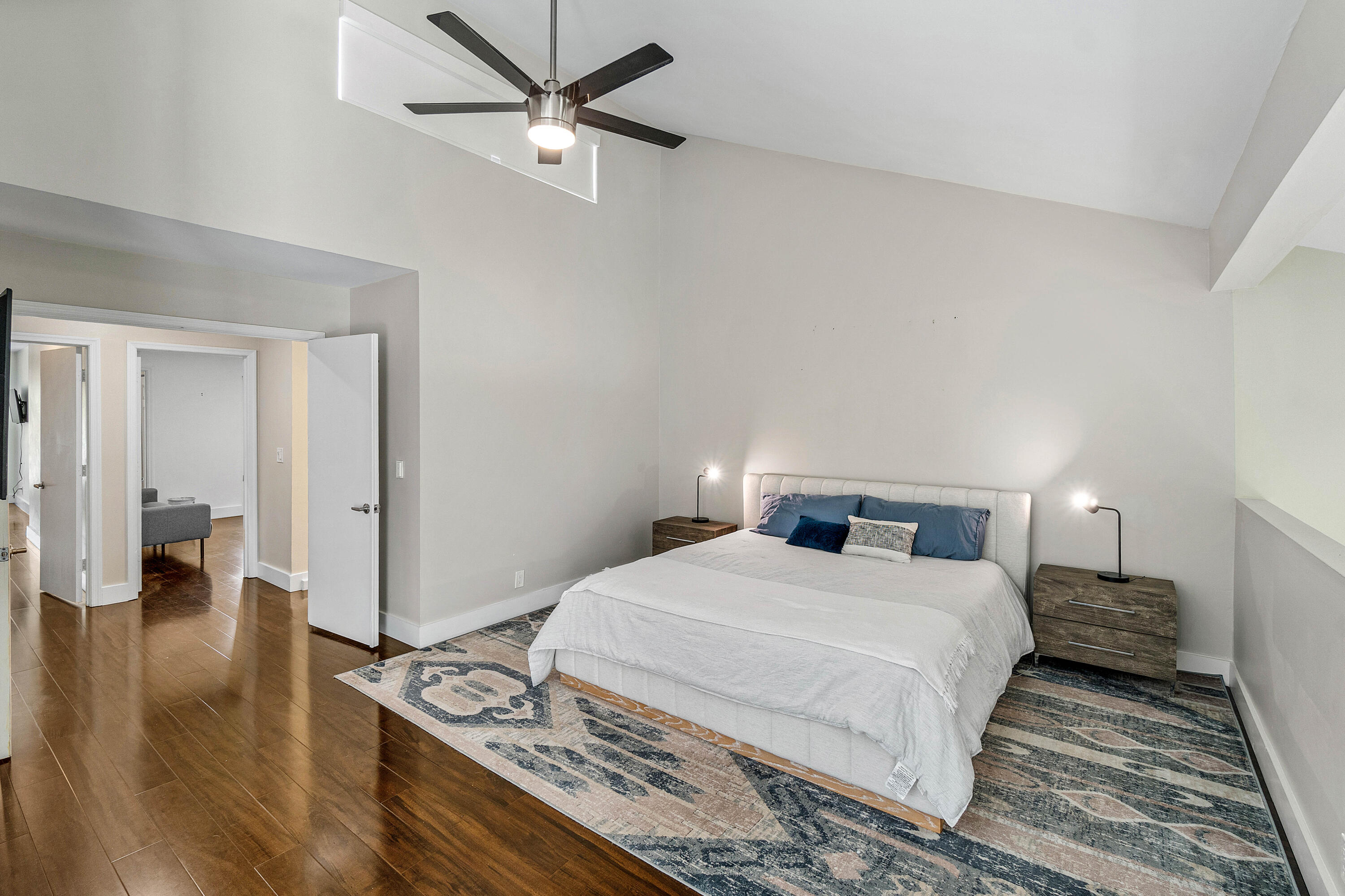 6044 Glendale Drive Property Photo 17