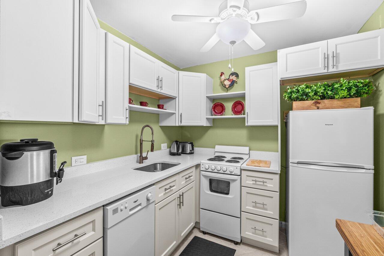 68 Suffolk B 68 Property Photo 2