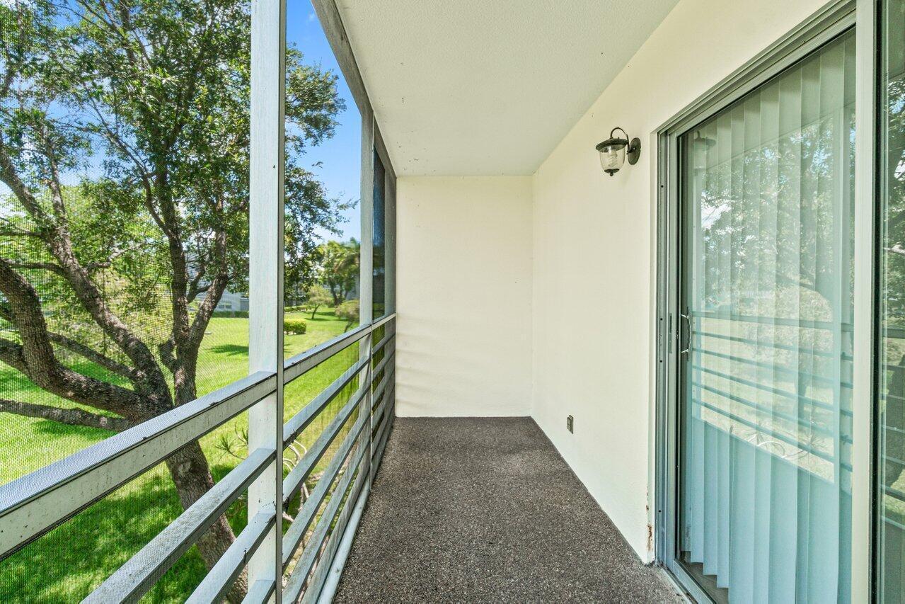68 Suffolk B 68 Property Photo 19