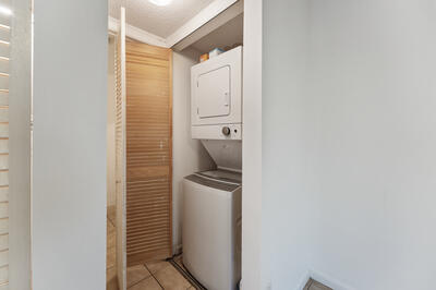 2561 Nw 99th Avenue Property Photo 11