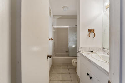 2561 Nw 99th Avenue Property Photo 14