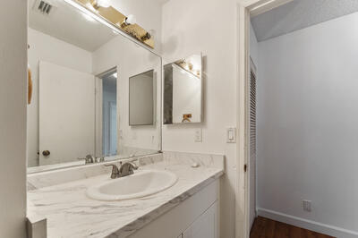 2561 Nw 99th Avenue Property Photo 17