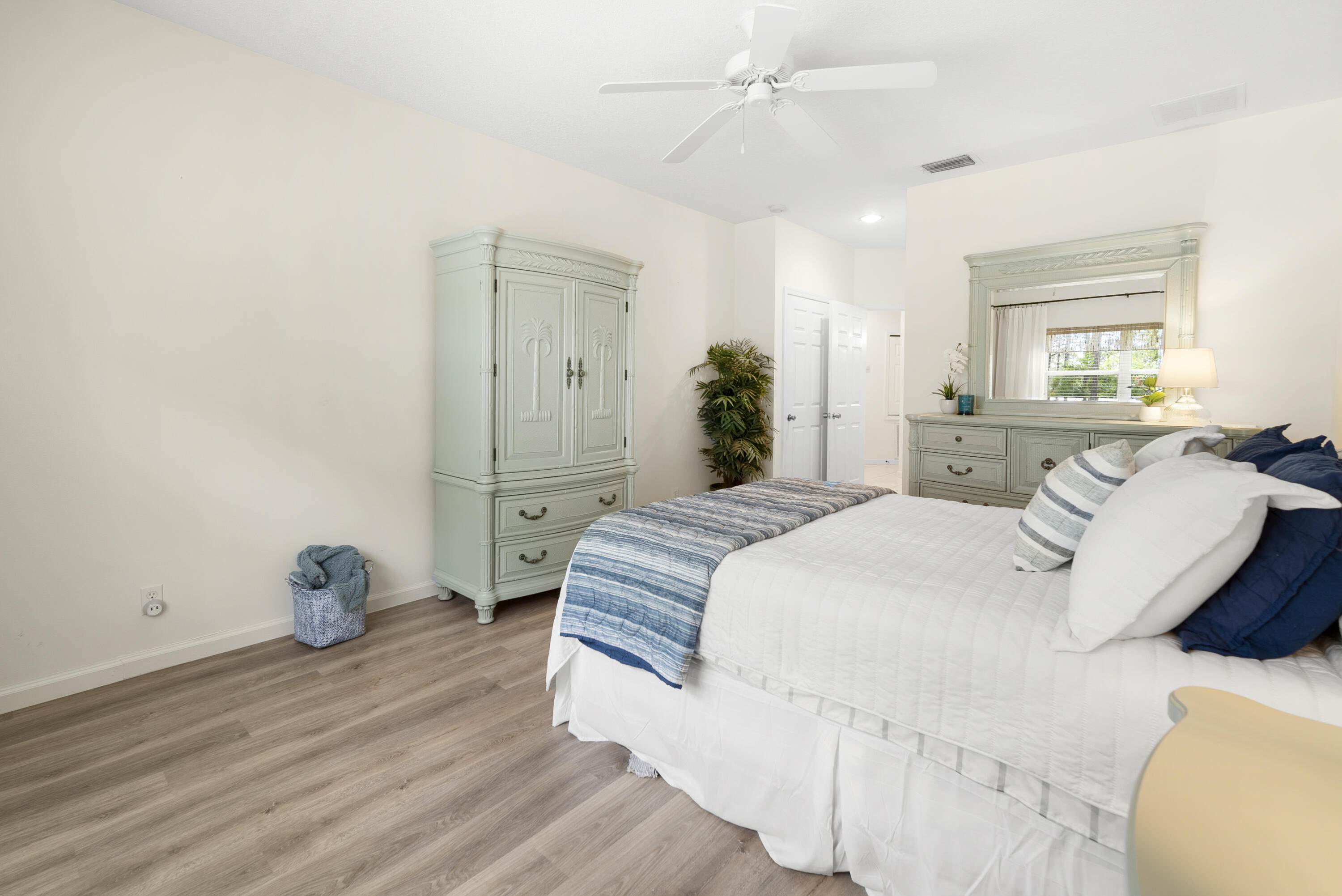 8228 Mulligan Circle Property Photo 22