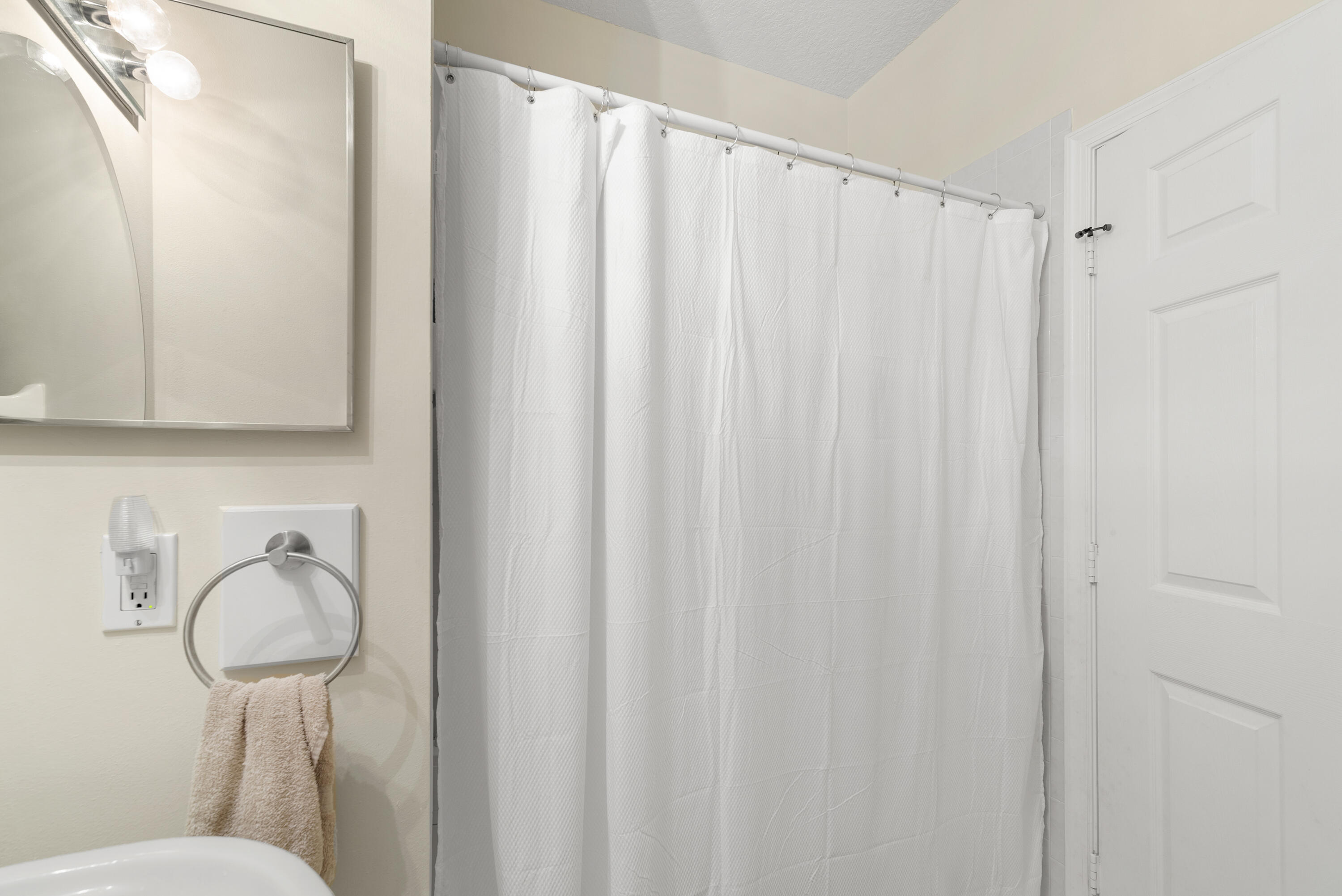 8228 Mulligan Circle Property Photo 36