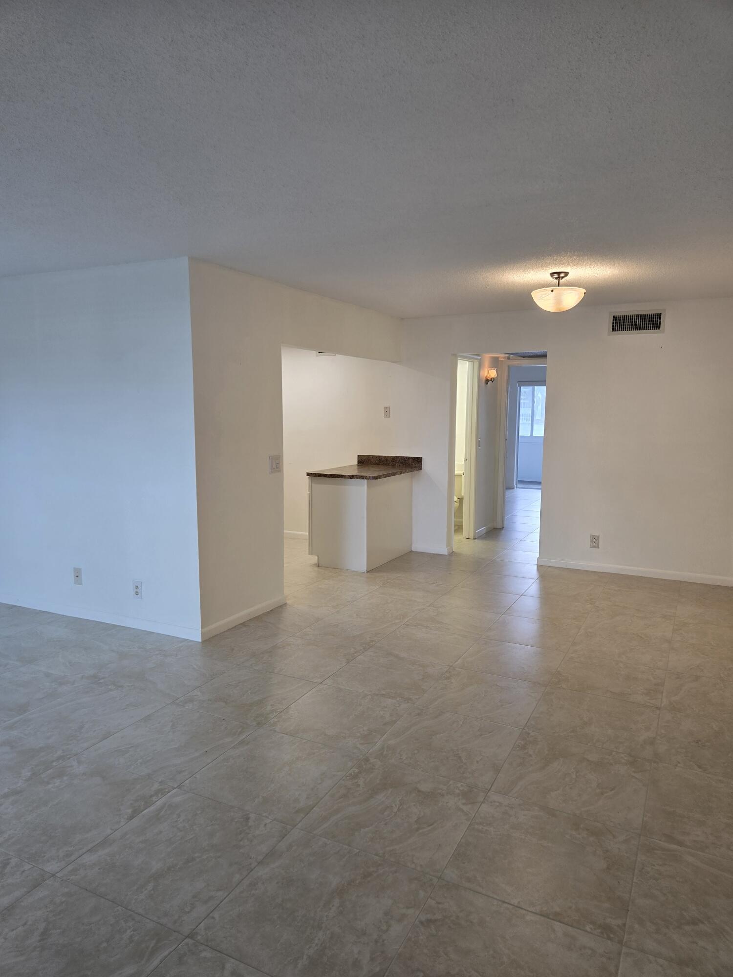 B26025106 Property Photo 2