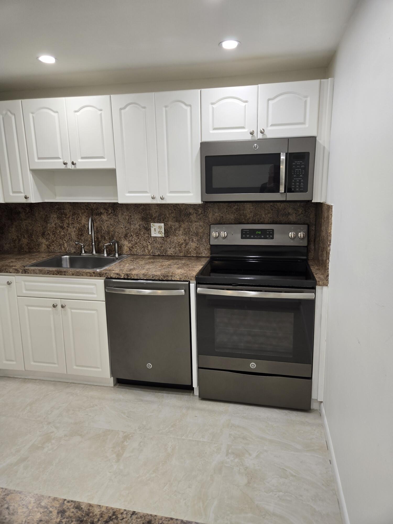 B26025106 Property Photo 6