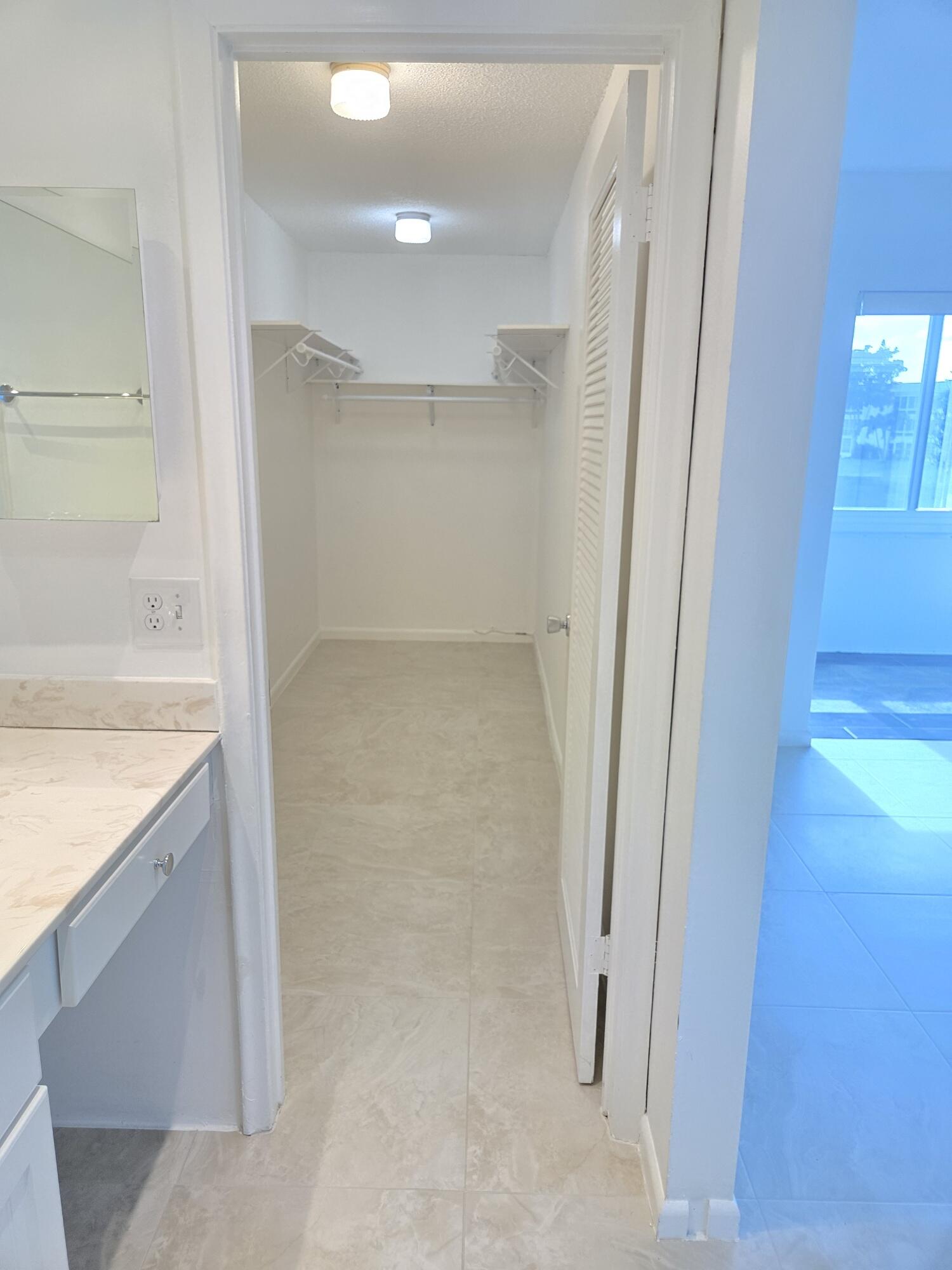 B26025106 Property Photo 11