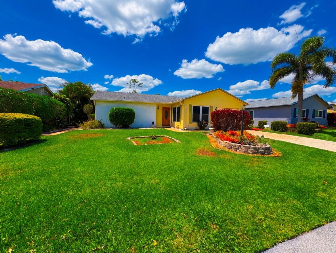 6304 Emerald Sky Lane Property Photo 2