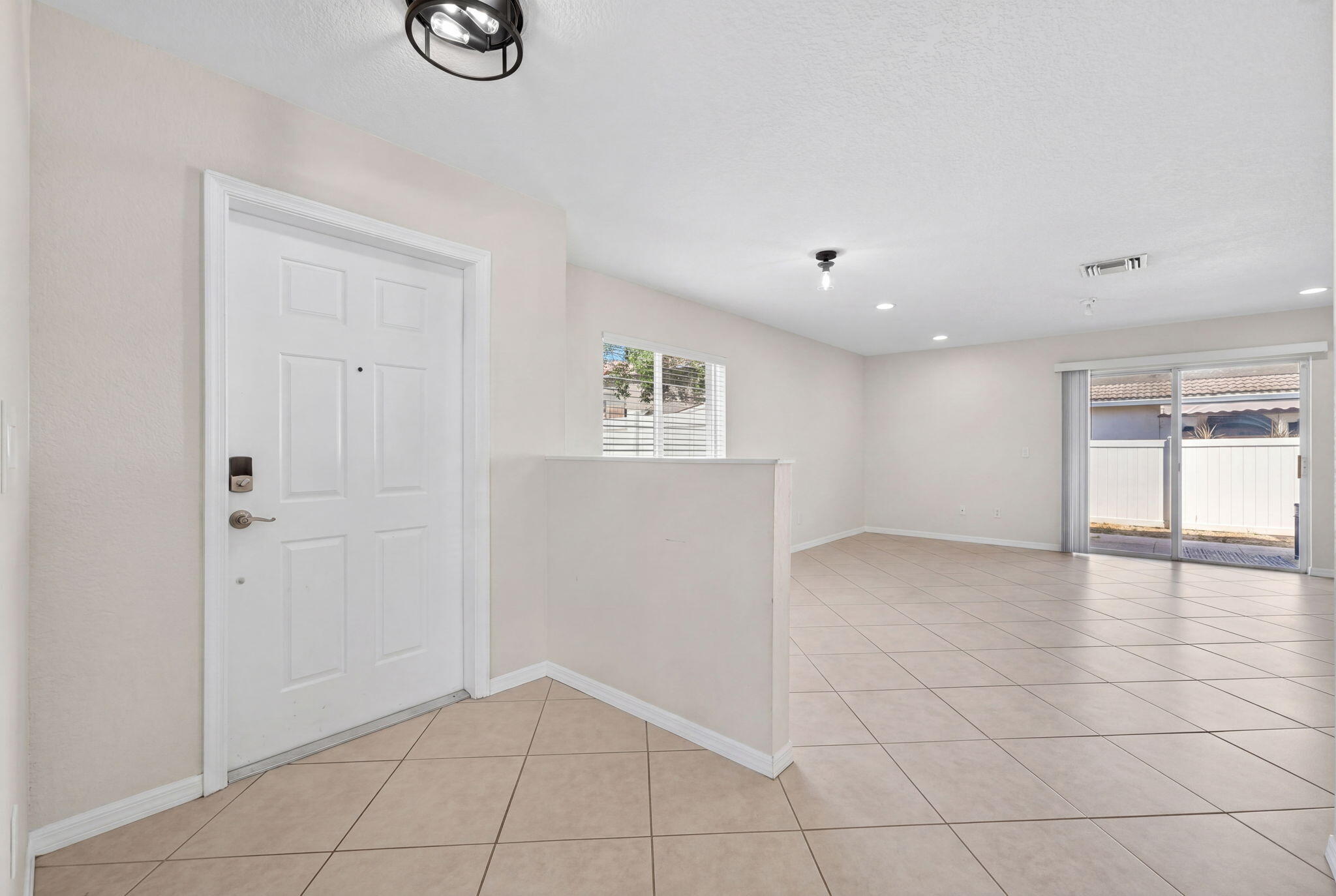 5951 Manchester Way Property Photo 30