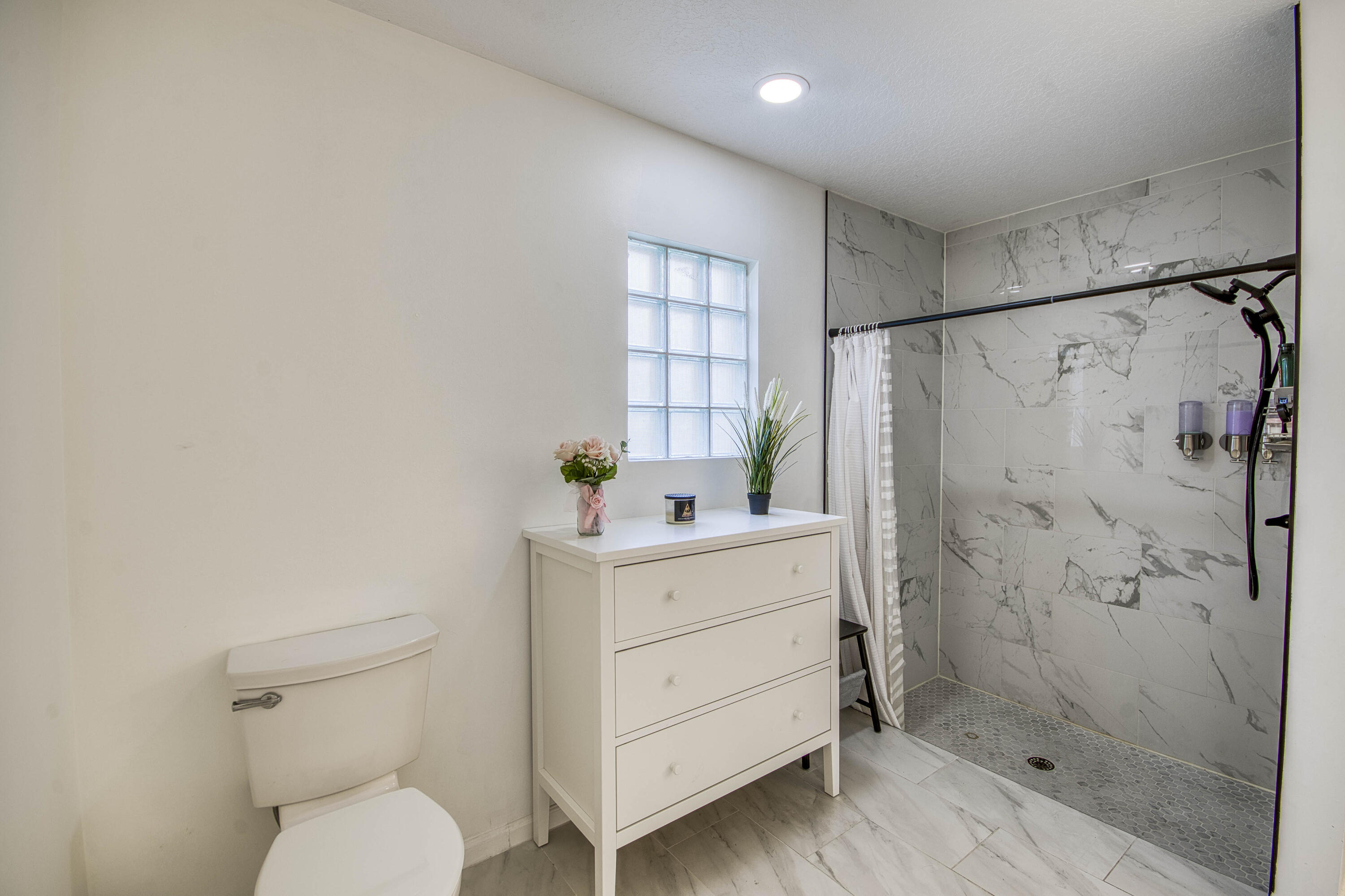 6036 Azalea Circle Property Photo 17