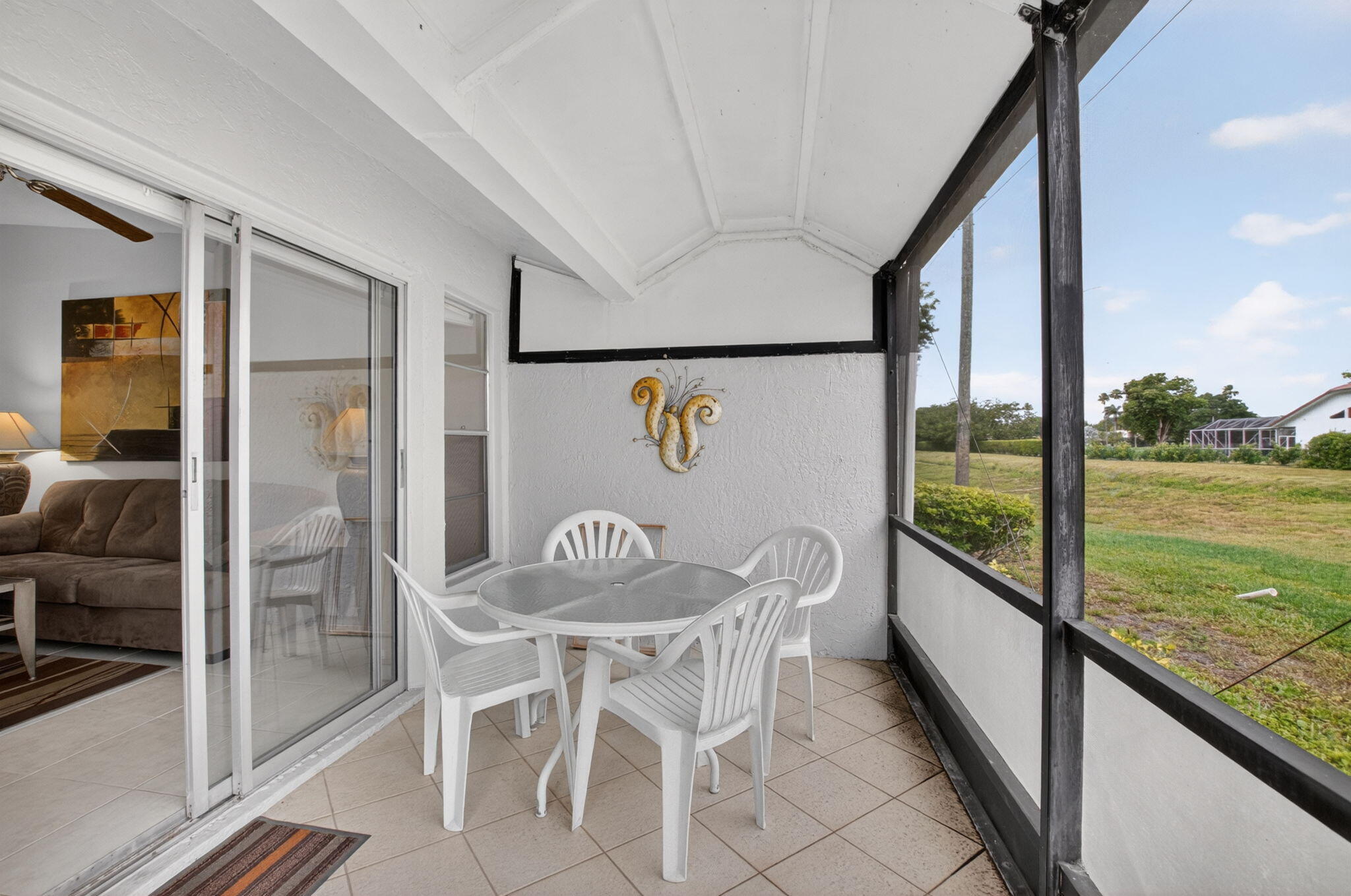 8697 Sunbird Place Property Photo 28