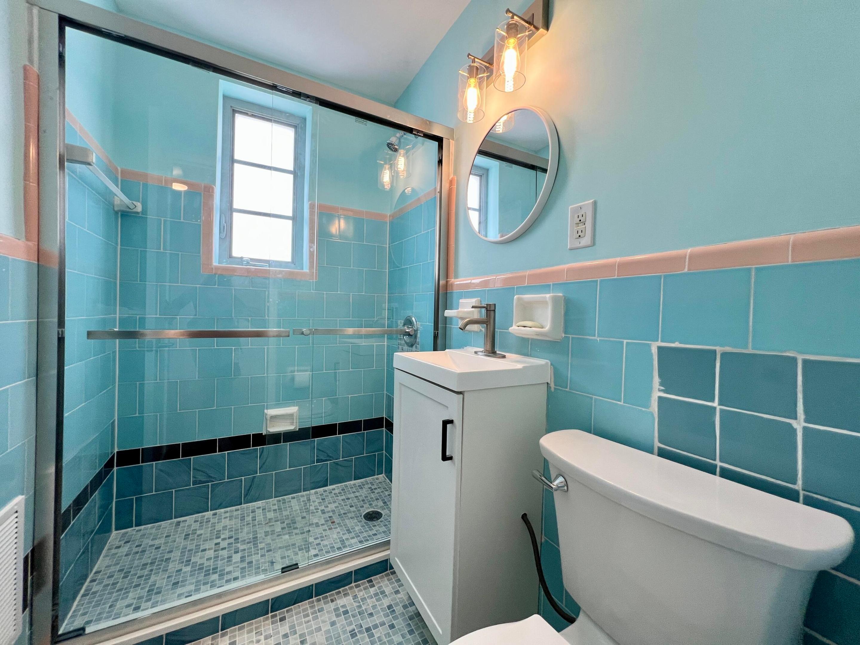 901 Collins Avenue 209 Property Photo 5