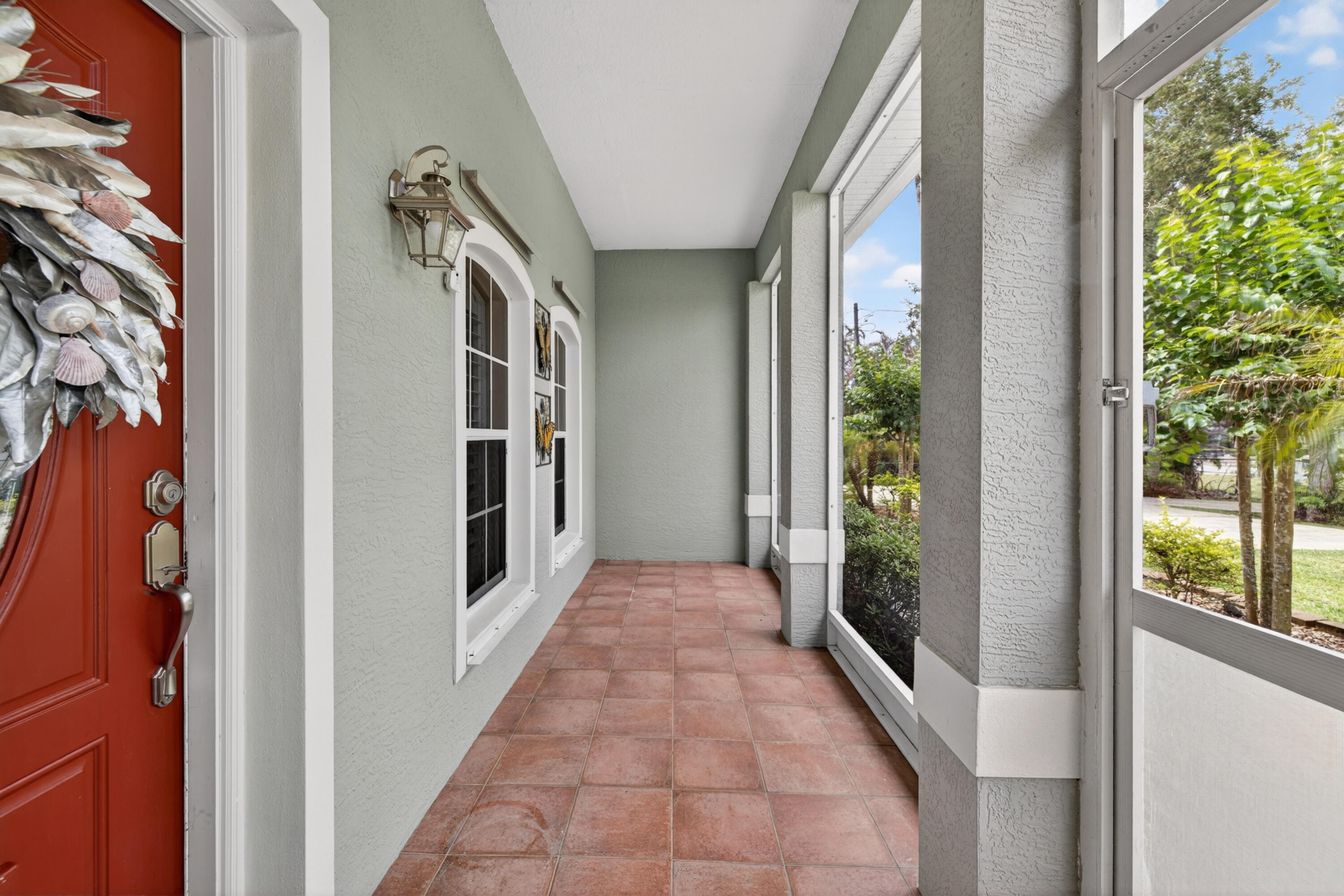 5606 Silver Oak Drive Property Photo 4