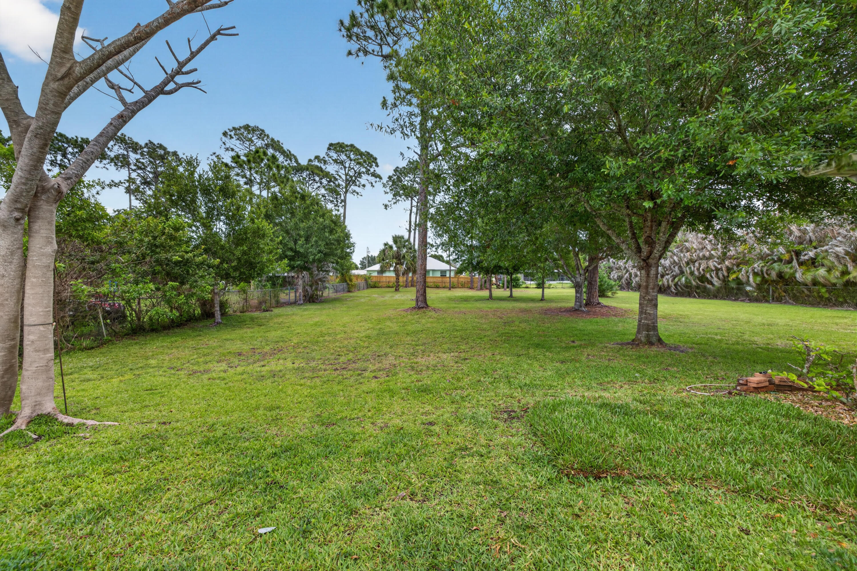 5606 Silver Oak Drive Property Photo 25