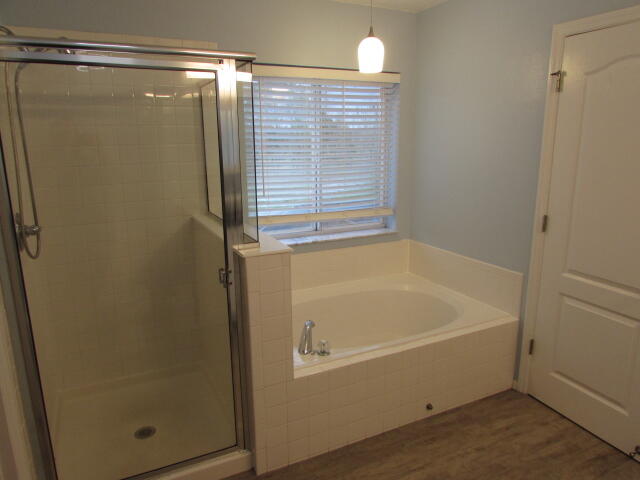 5800 Nw Allyse Drive Property Photo 14