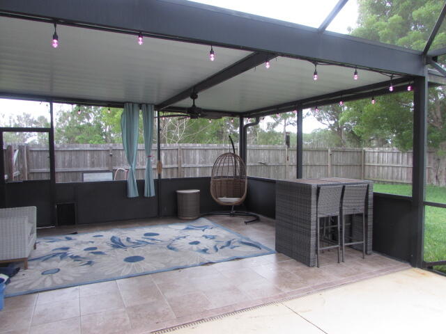 5800 Nw Allyse Drive Property Photo 21