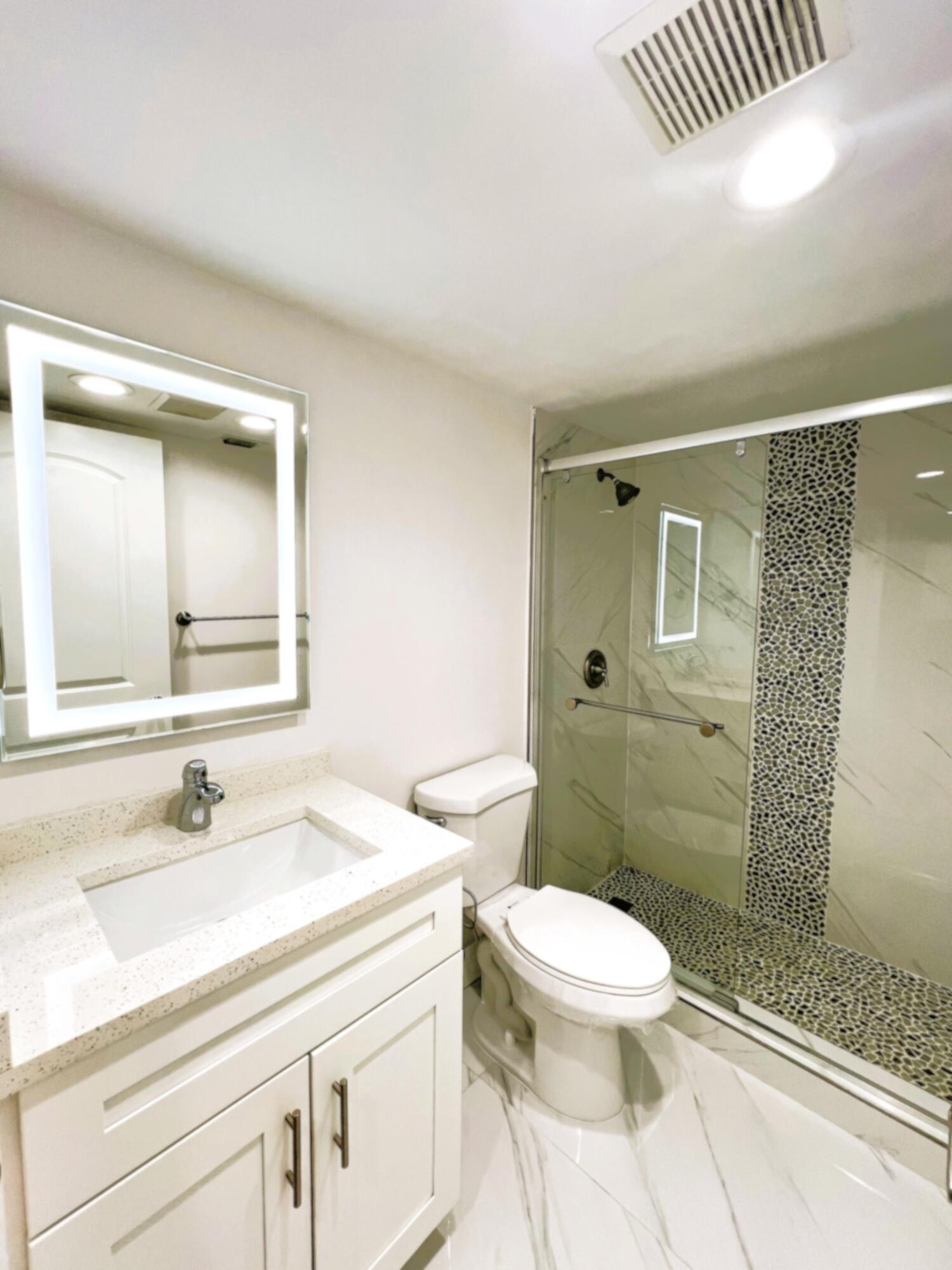1704 Andros Isle E-1 Property Photo 7