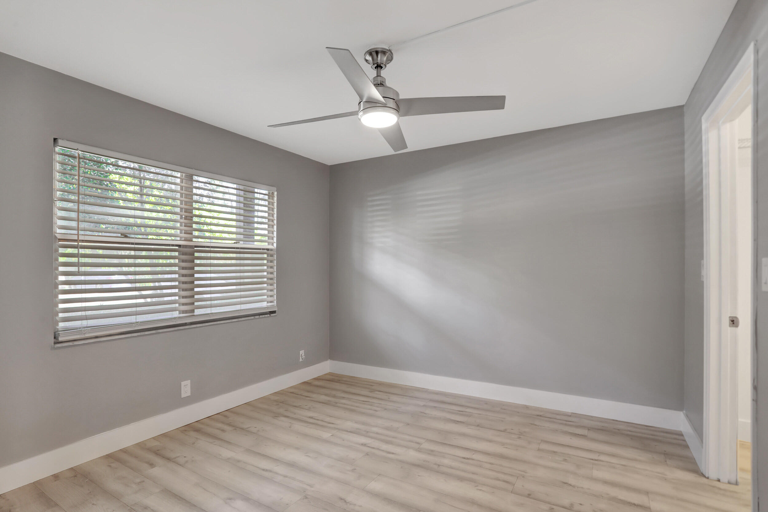 1704 Andros Isle E-1 Property Photo 17
