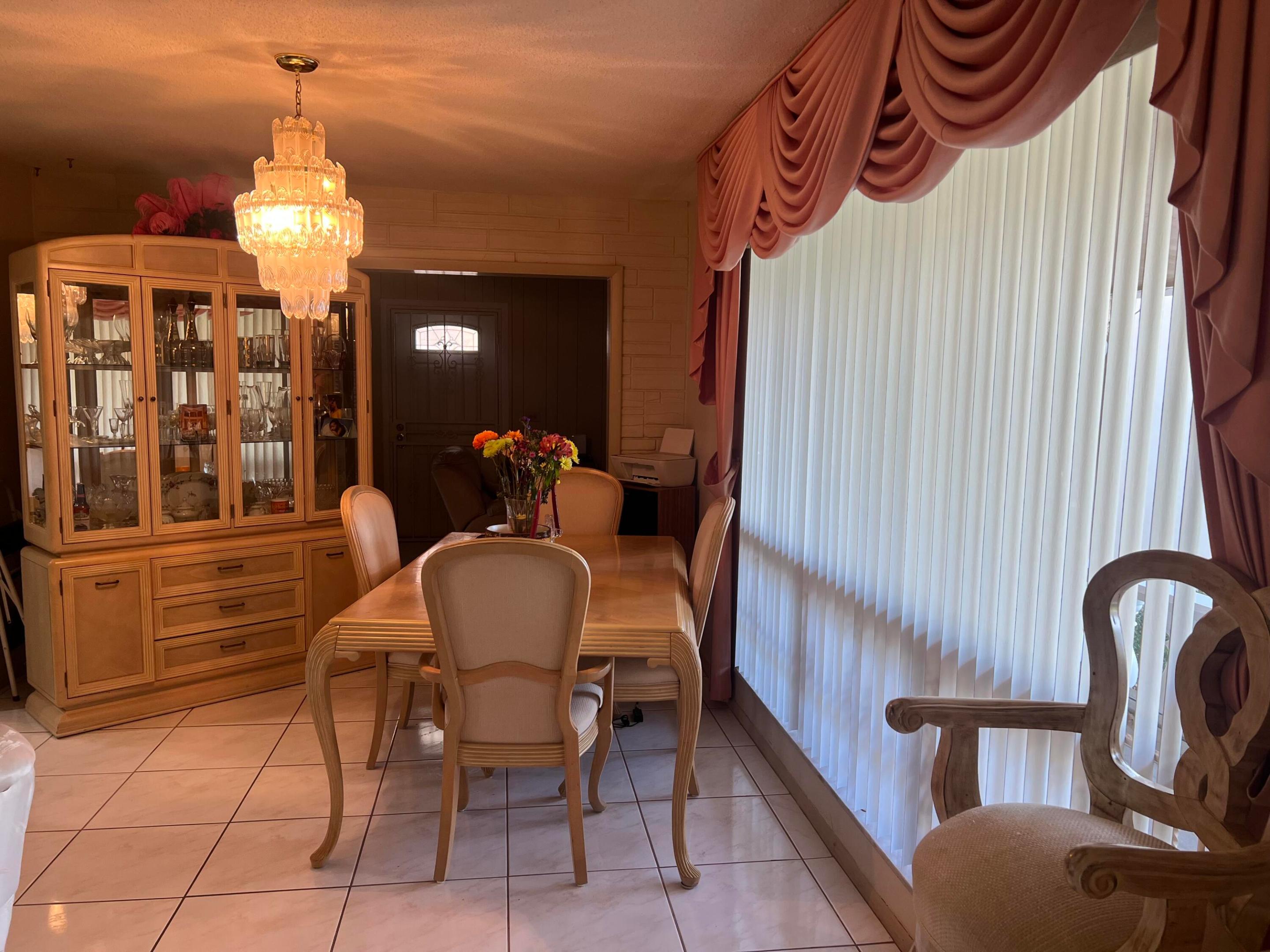 B26025286 Property Photo 3