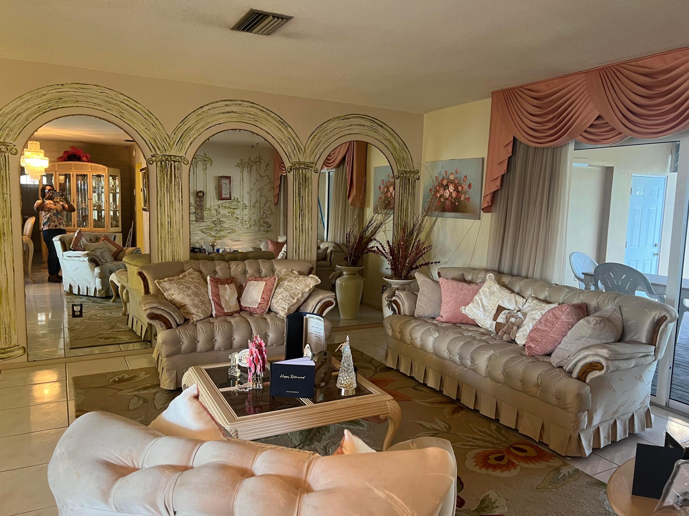 B26025286 Property Photo 4