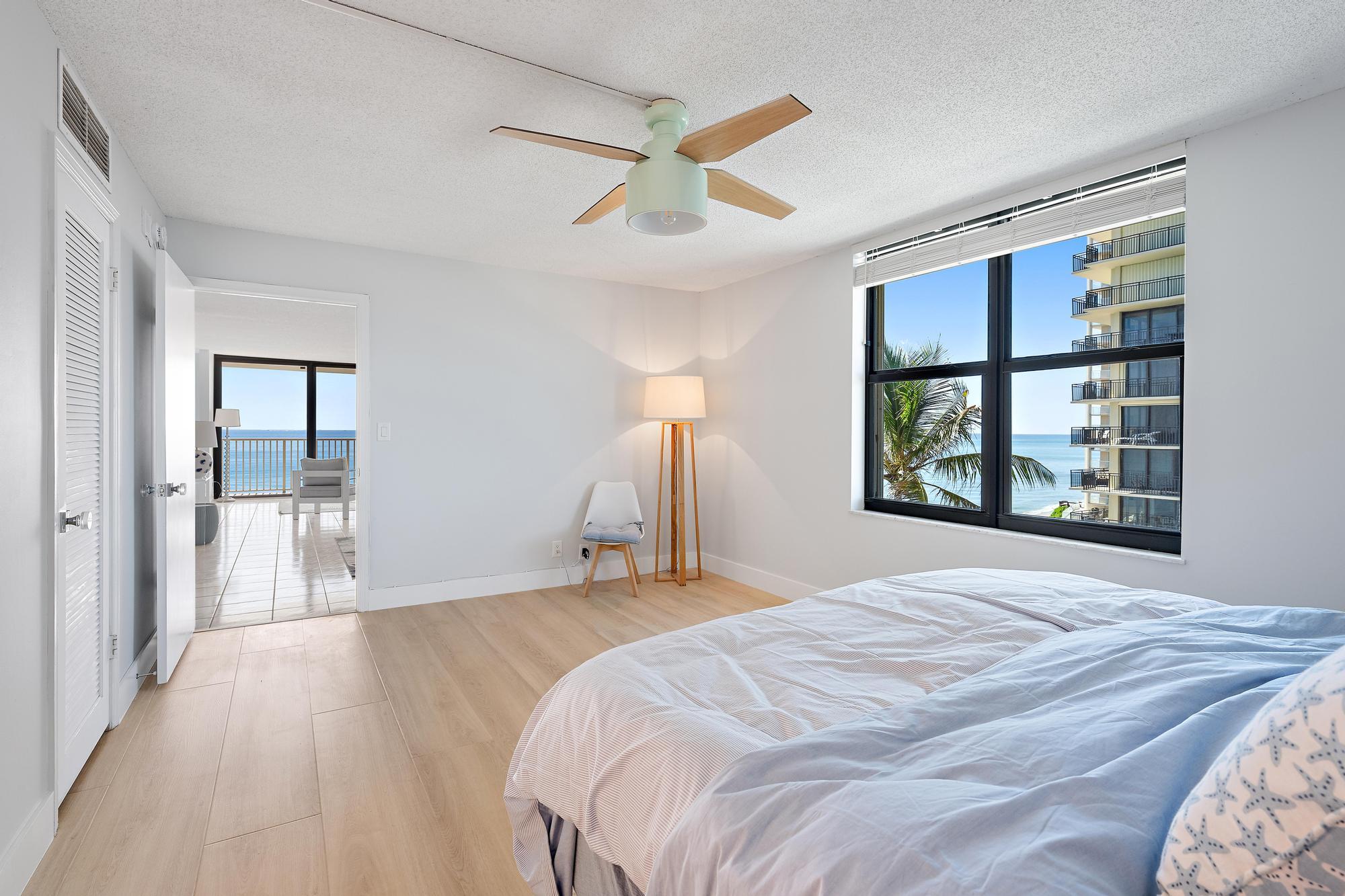 5480 N Ocean Drive A5b Property Photo 17