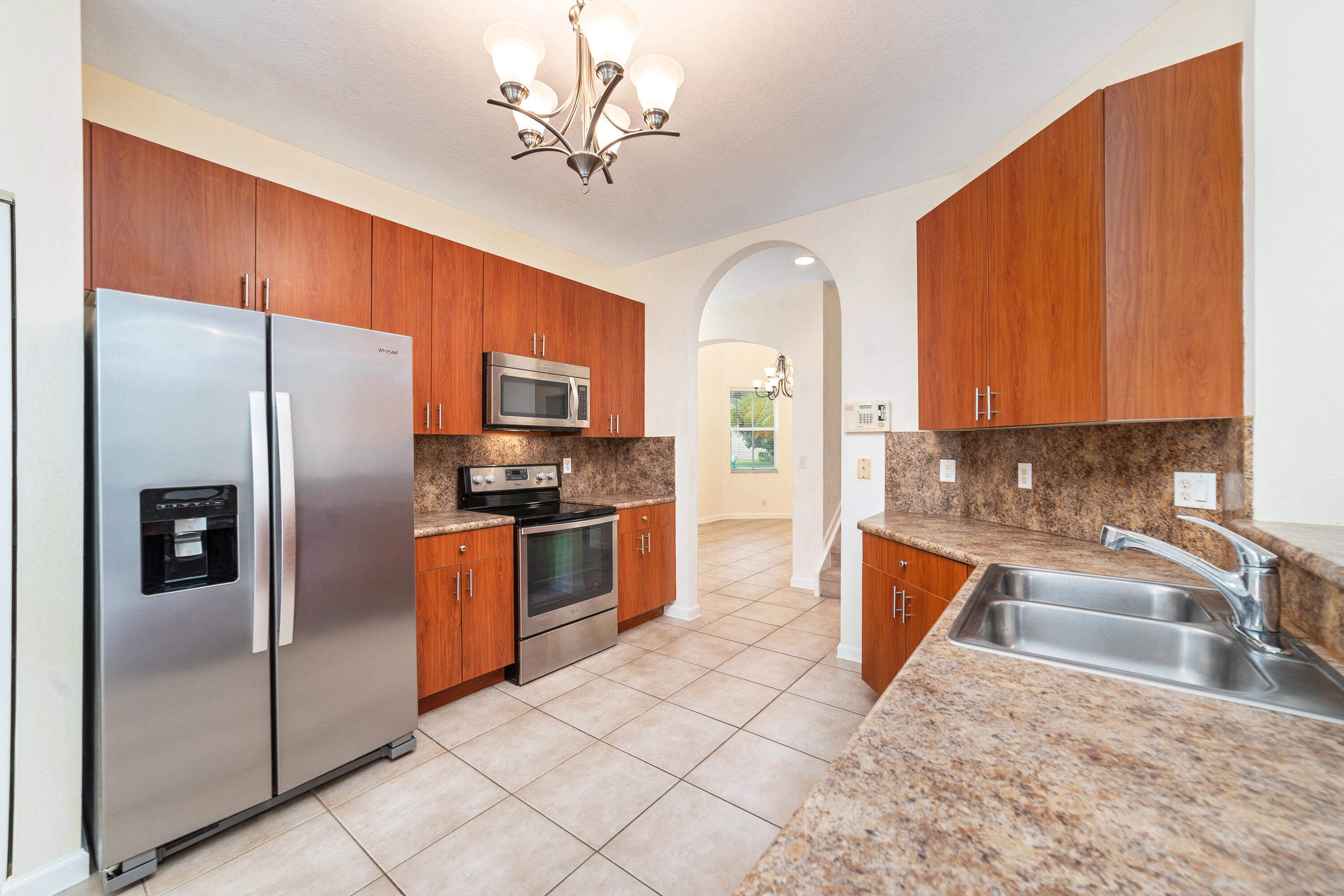 6004 Spring Lake Terrace Property Photo 11