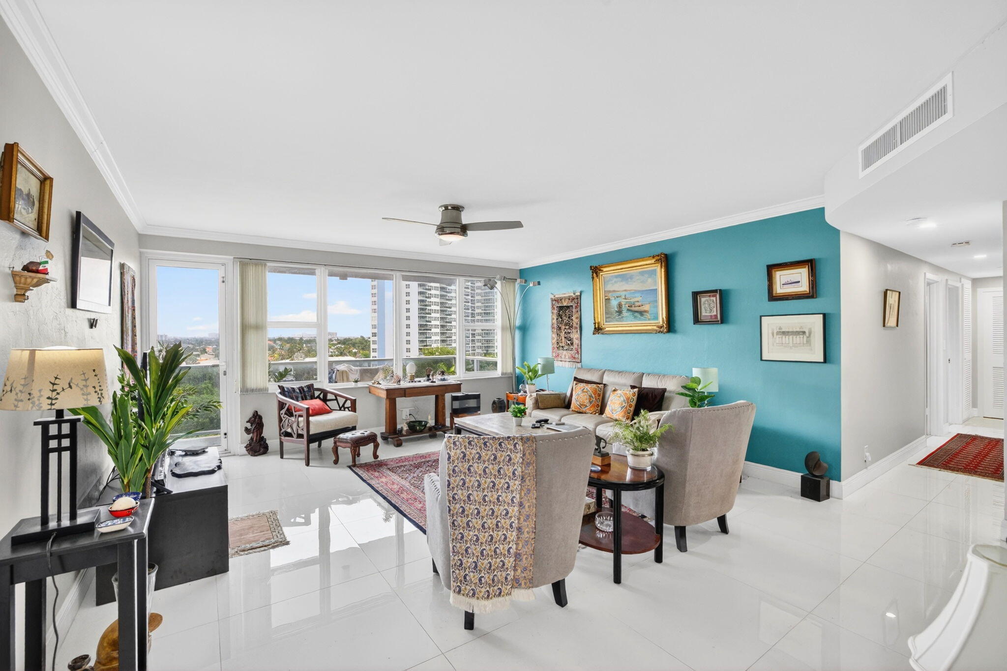 3333 NE 34th Street 701