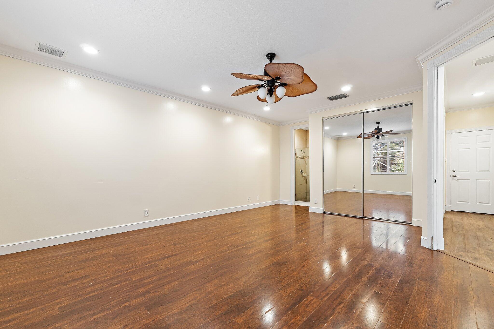 1138 Sw Lighthouse Drive Property Photo 26