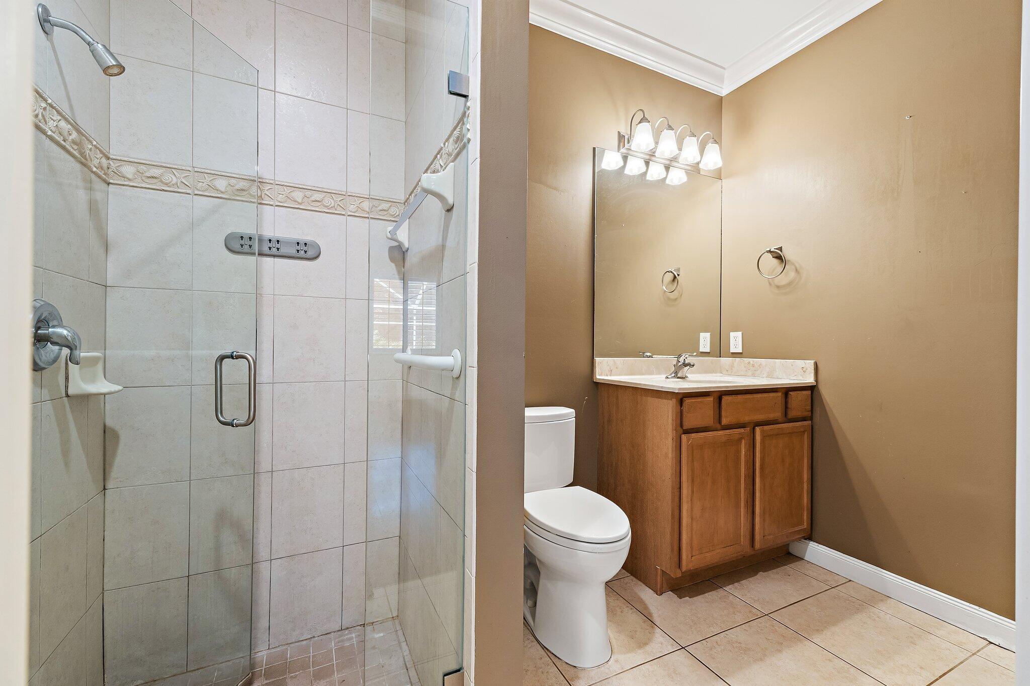 1138 Sw Lighthouse Drive Property Photo 28