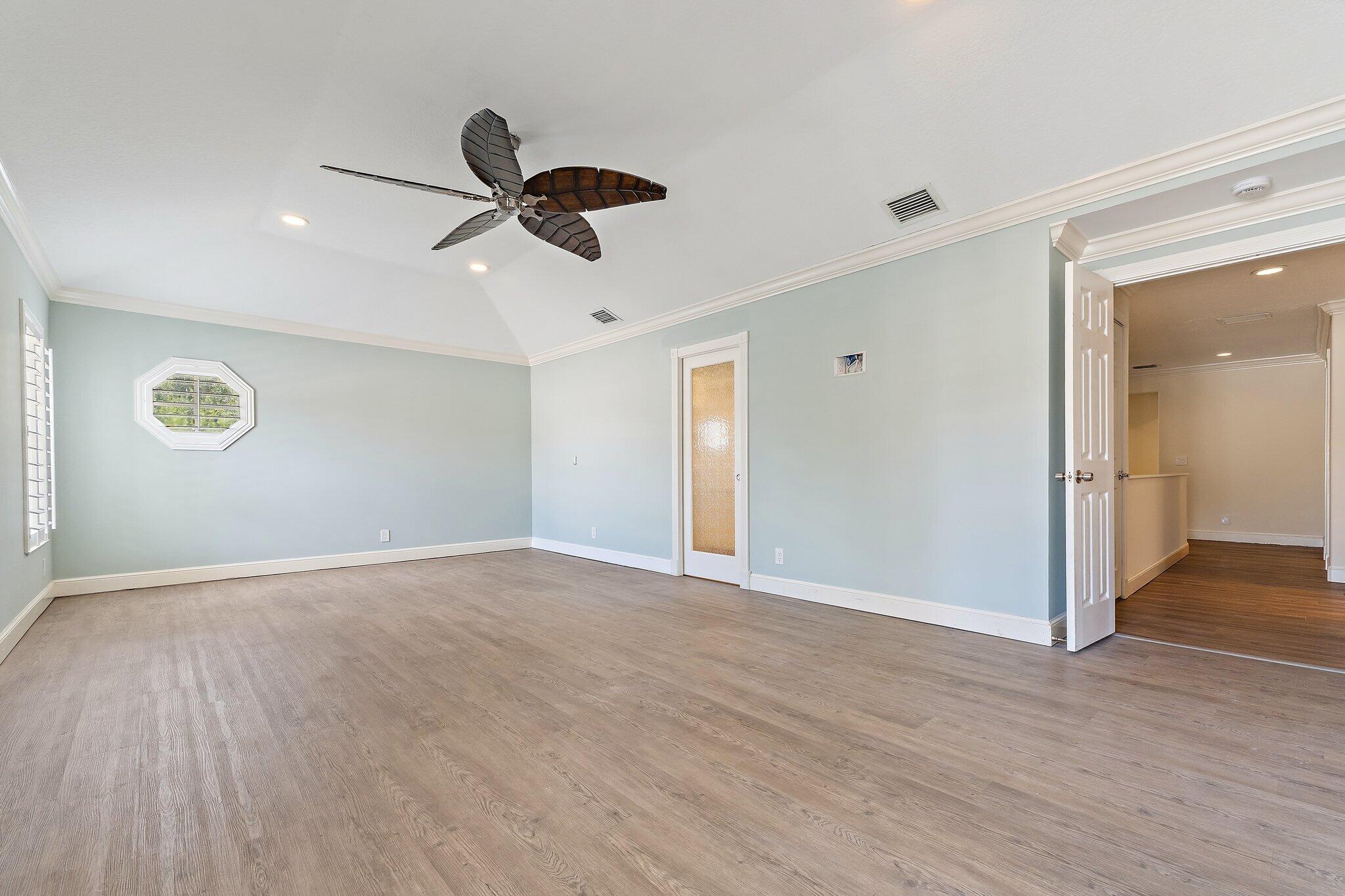1138 Sw Lighthouse Drive Property Photo 30