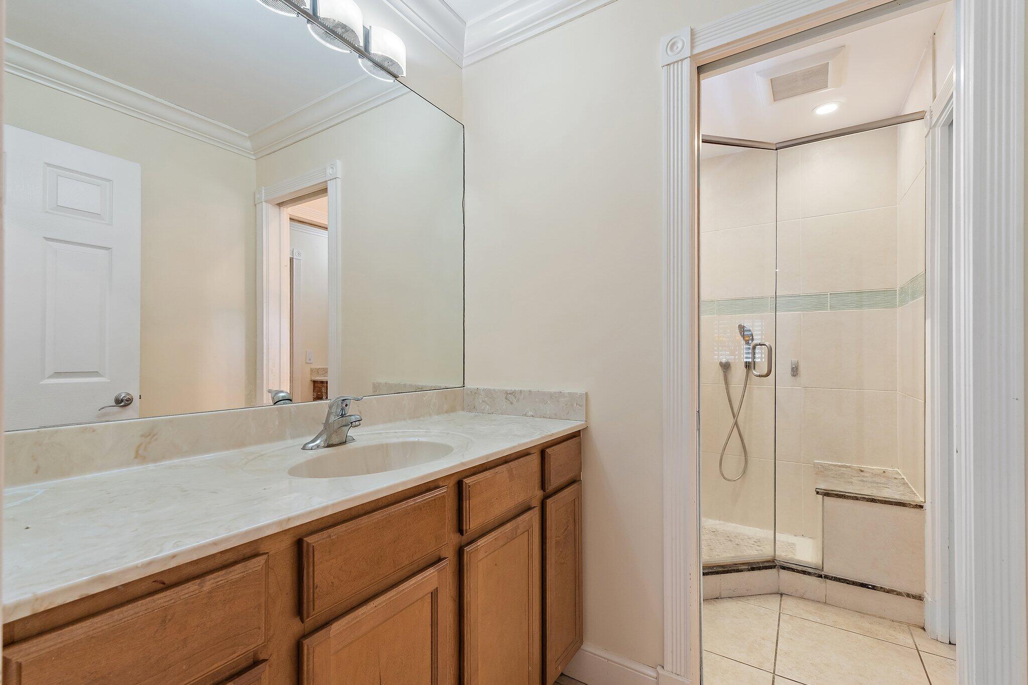 1138 Sw Lighthouse Drive Property Photo 42