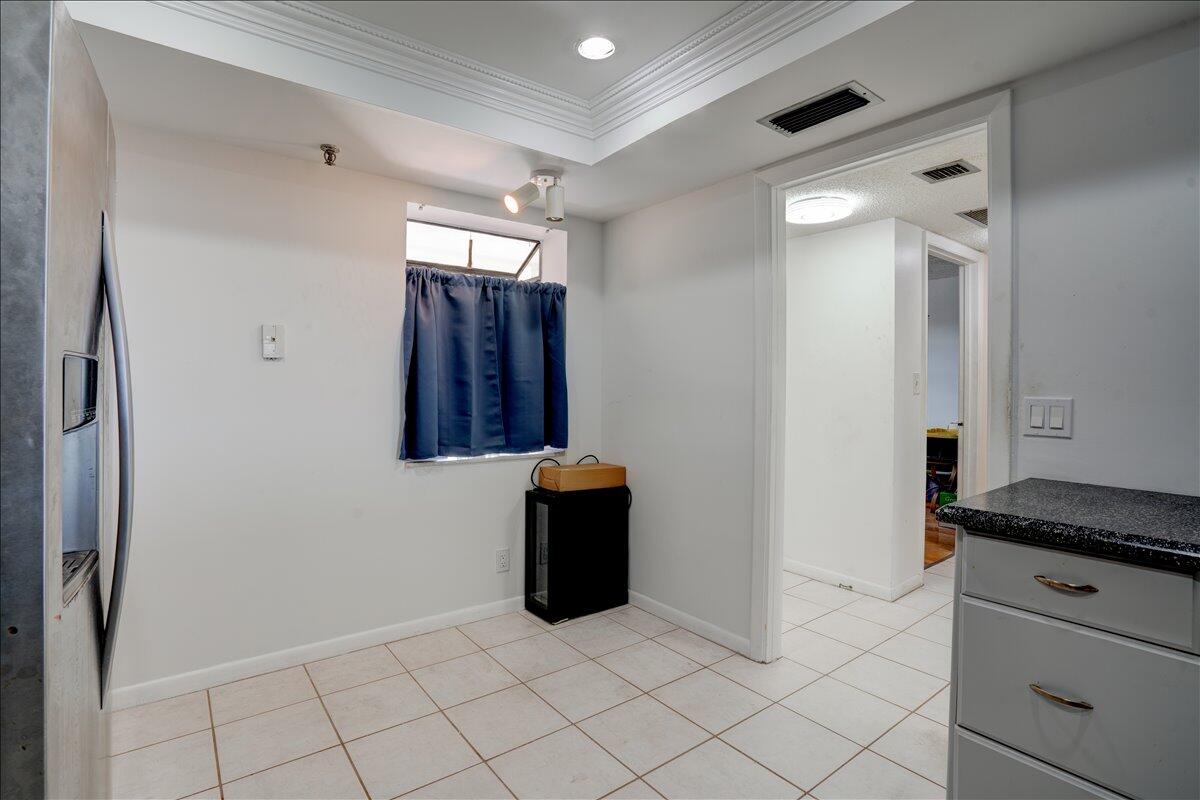 7030 Half Moon Circle 515 Property Photo 12